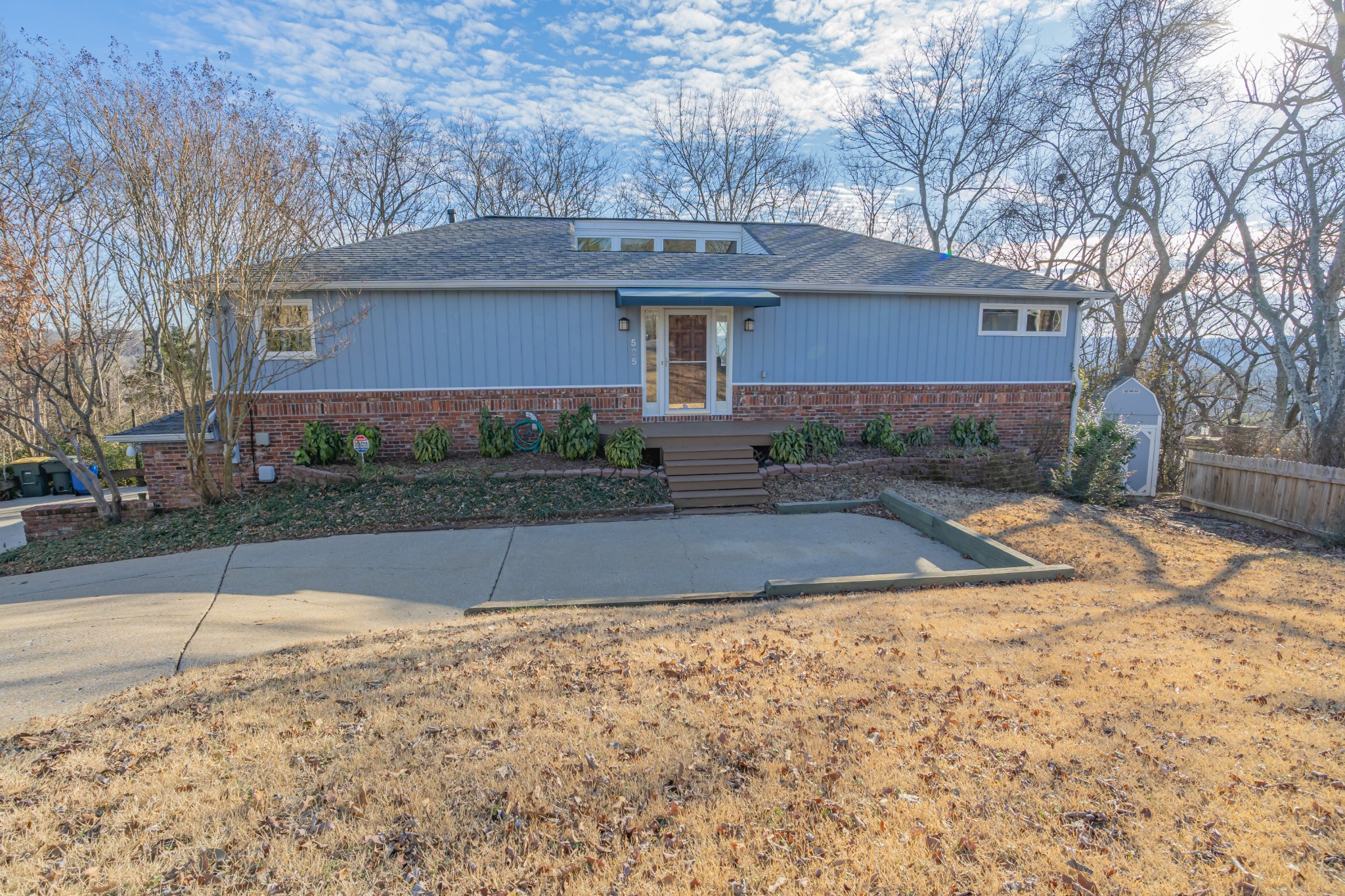 525 Saddle Dr Property Photo 2