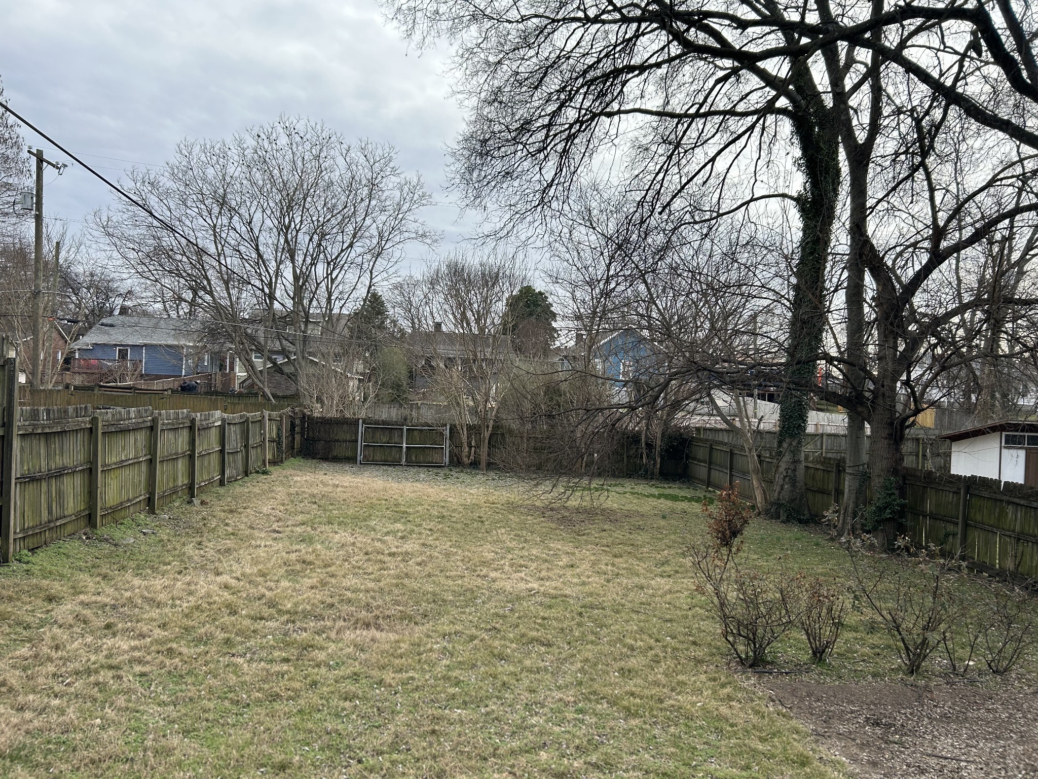 1008 W Eastland Ave Property Photo 34