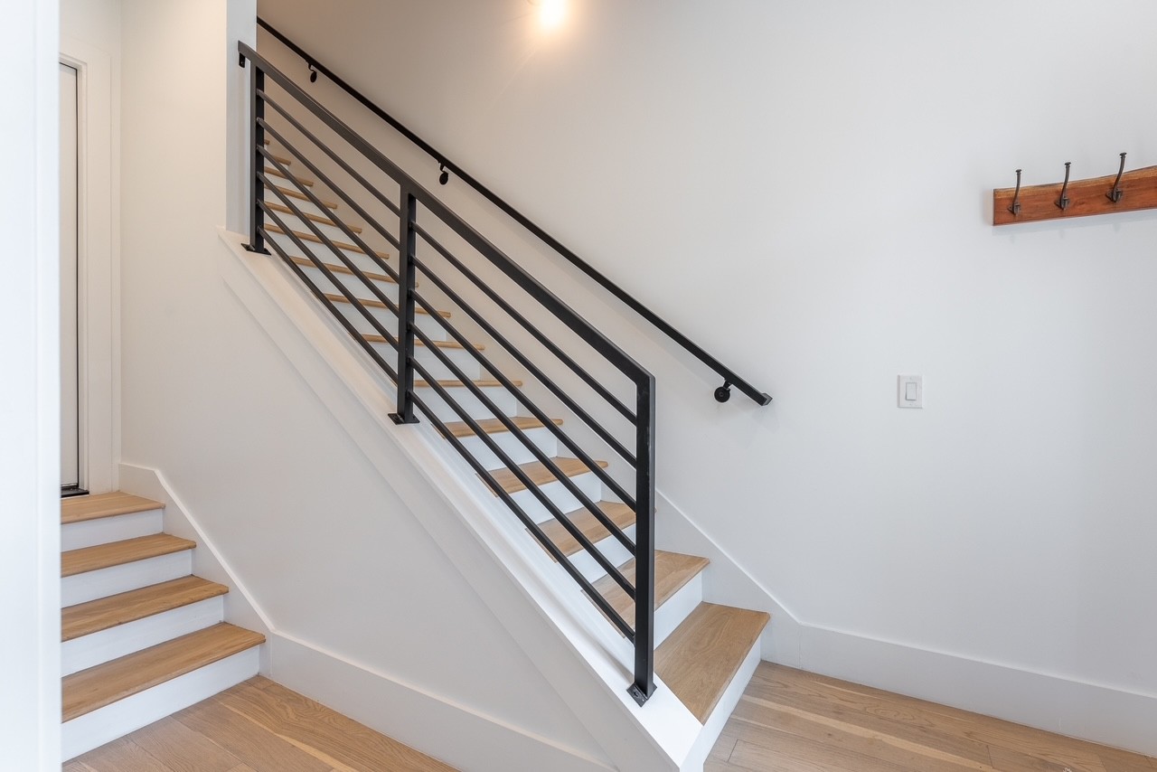 1206b Ireland St Property Photo 5