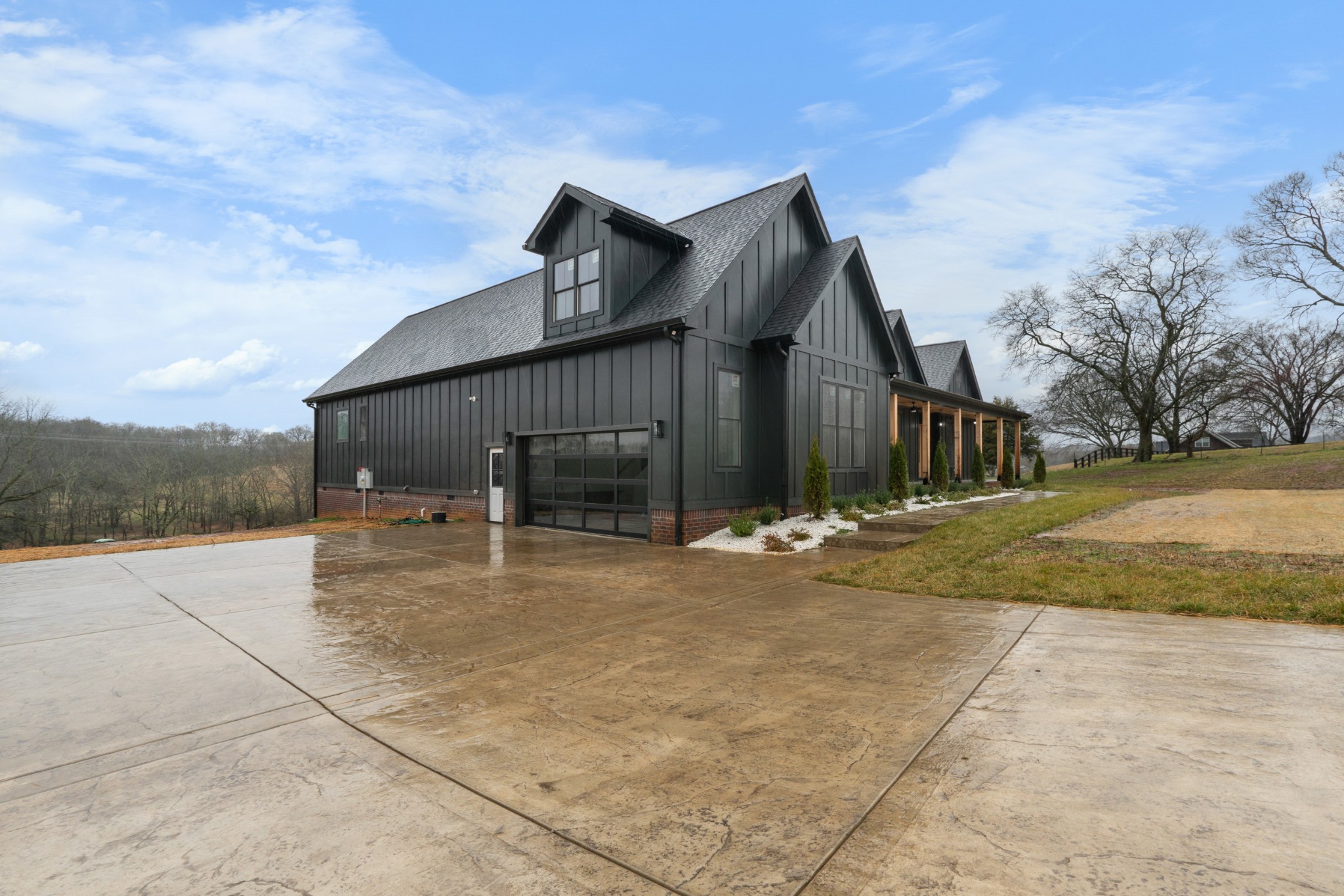 2362 Darks Mill Rd Property Photo 4