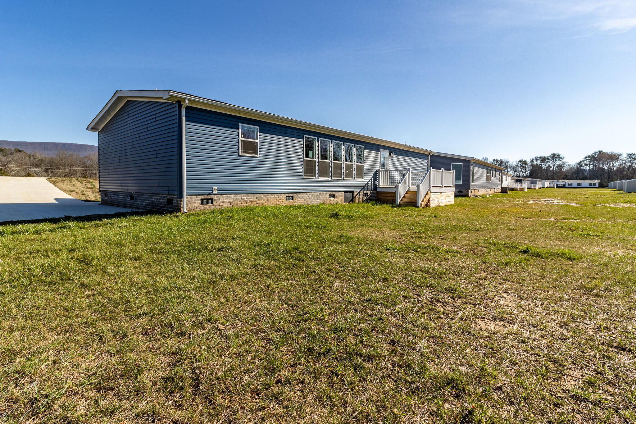 249 Bear Oak Drive Property Photo 4