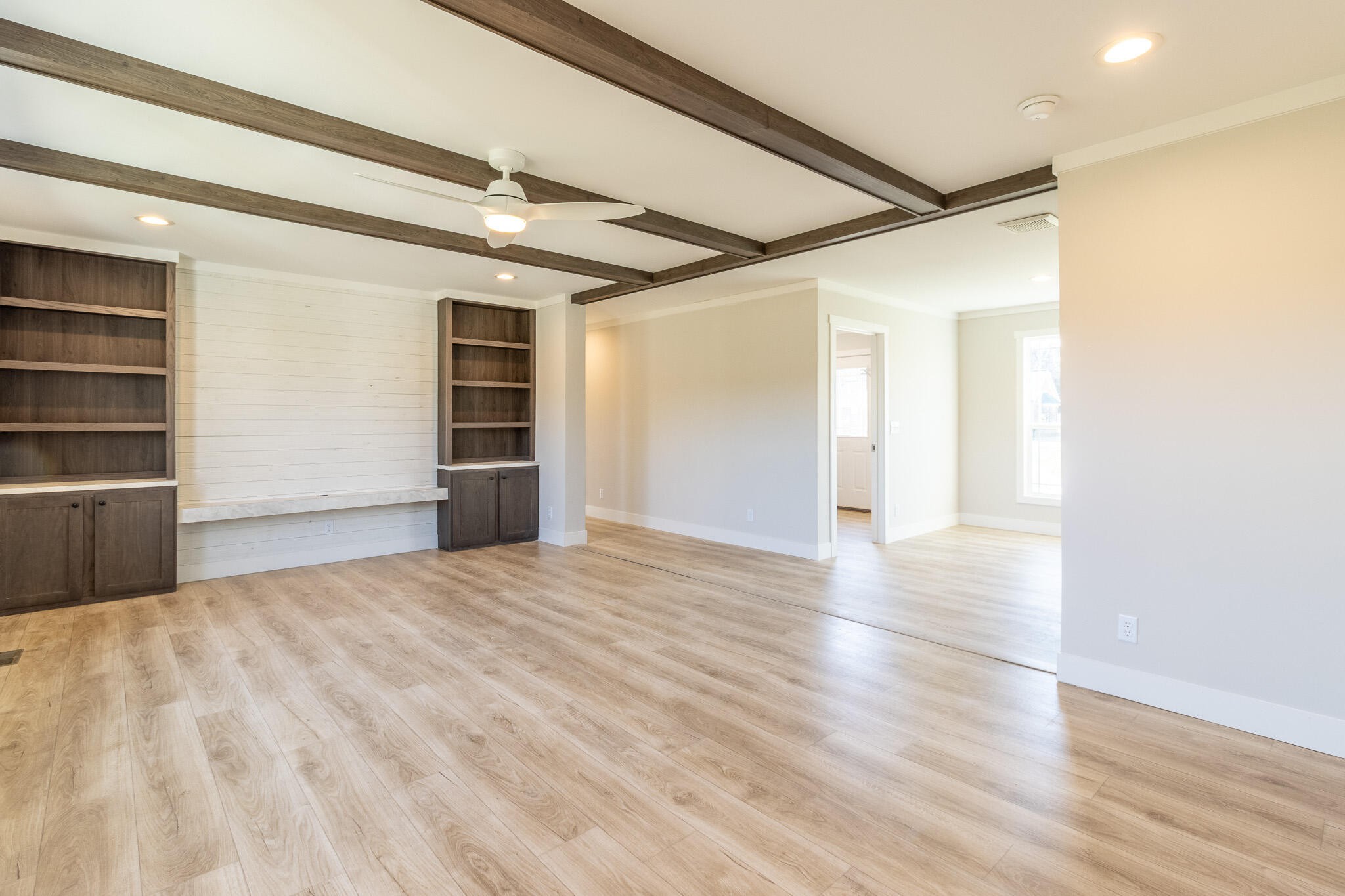 249 Bear Oak Drive Property Photo 6