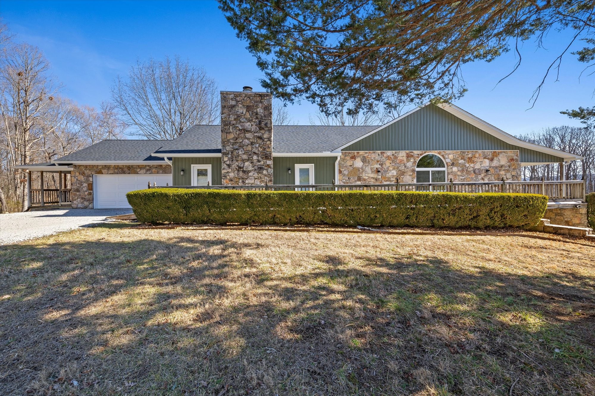 2799 Canada Flatt Rd Property Photo 2