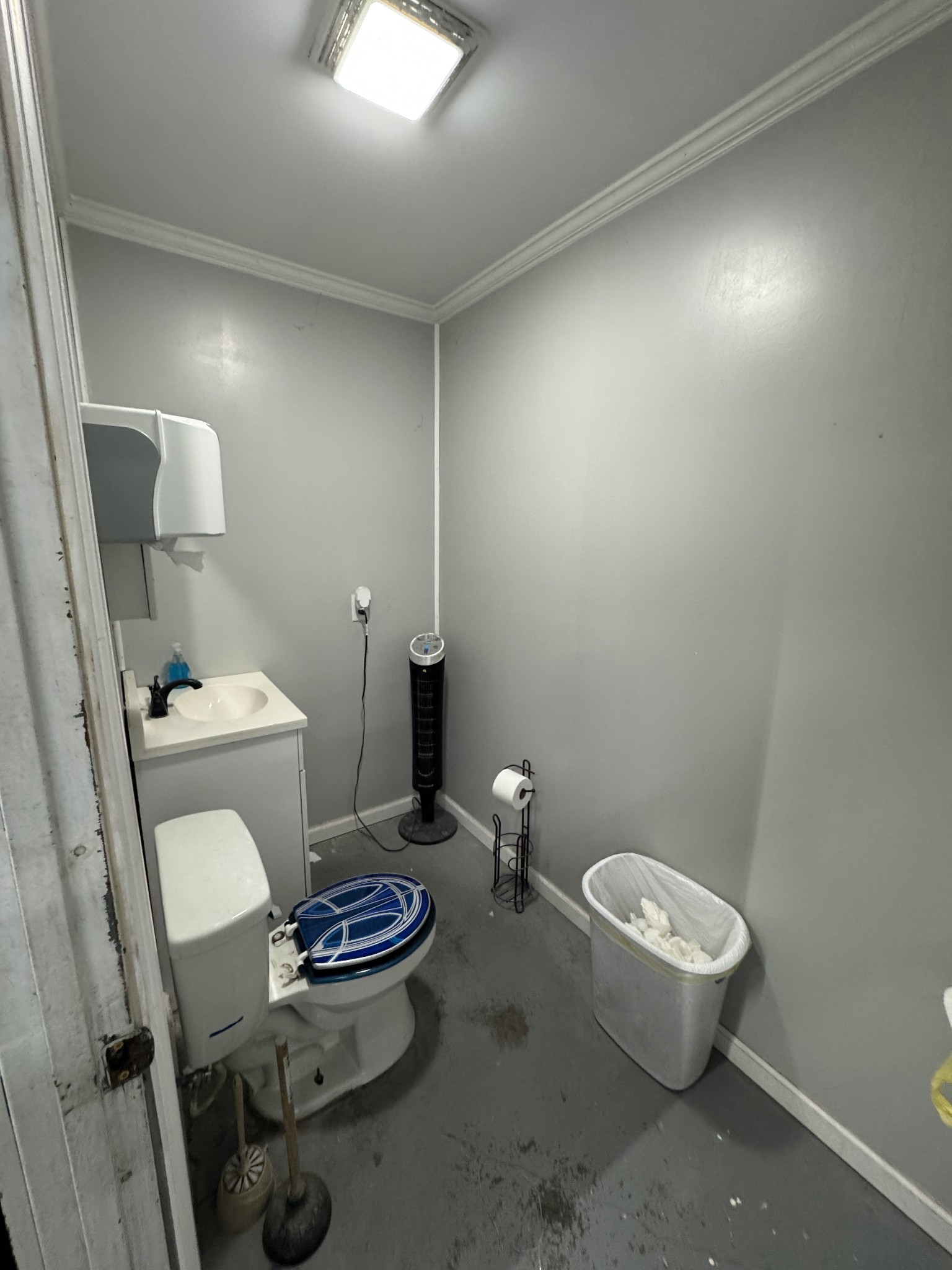 103 Mabee Ave Property Photo 8