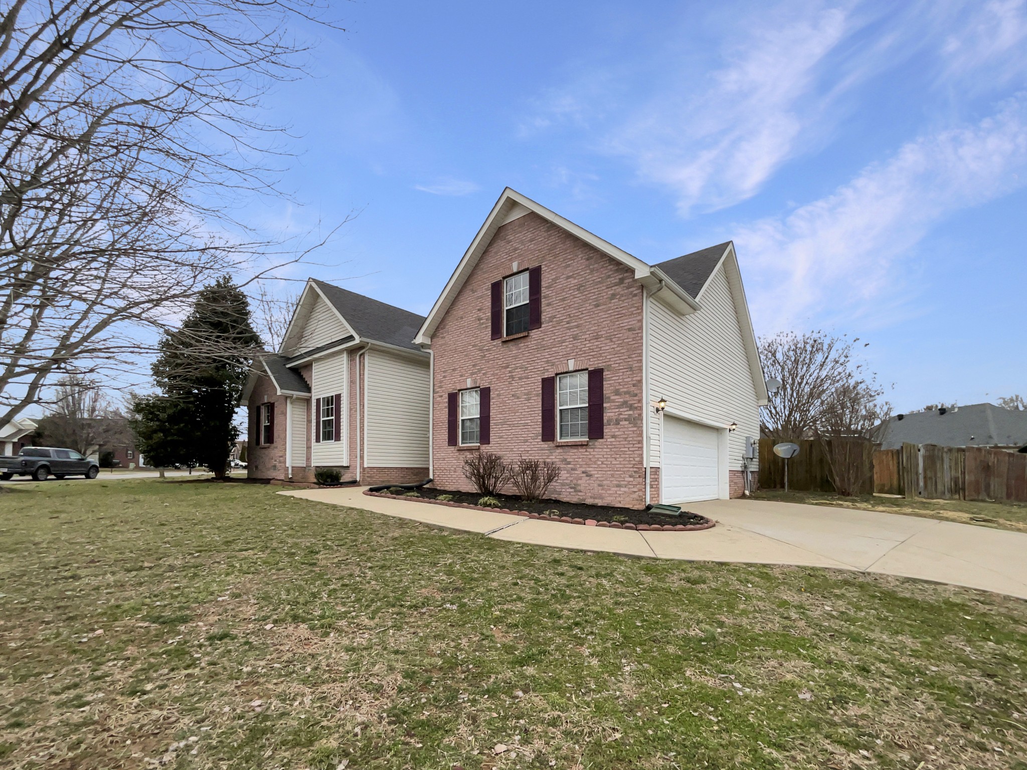 893 Glen Ellen Way Property Photo 1