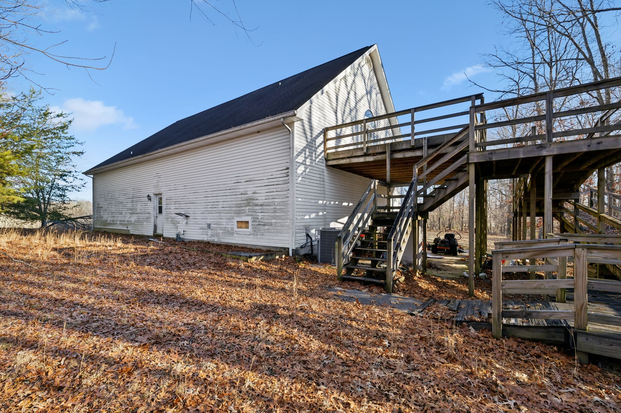 238 Laurel Rd Property Photo 68