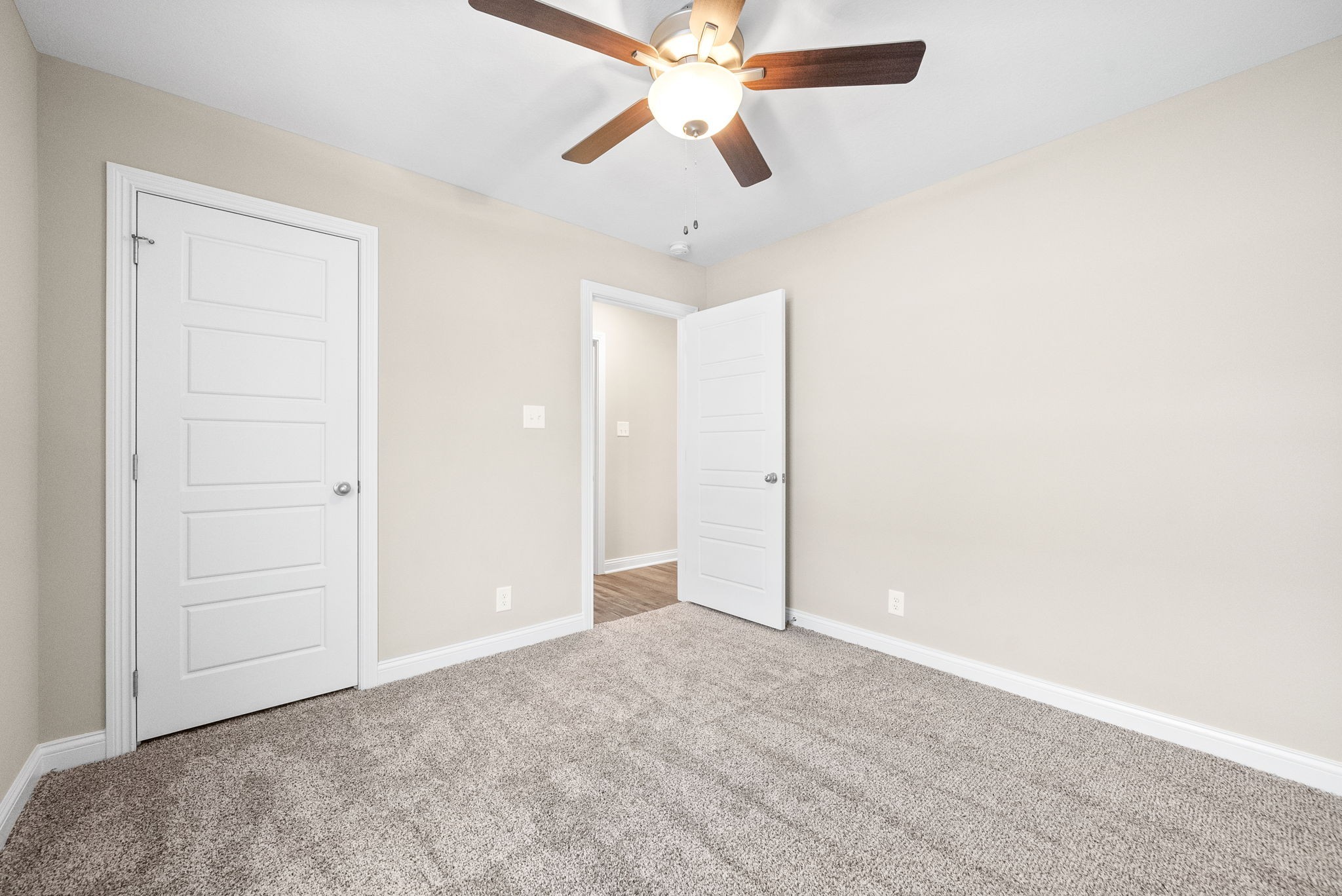 1209 Cardinal Creek Dr Property Photo 20