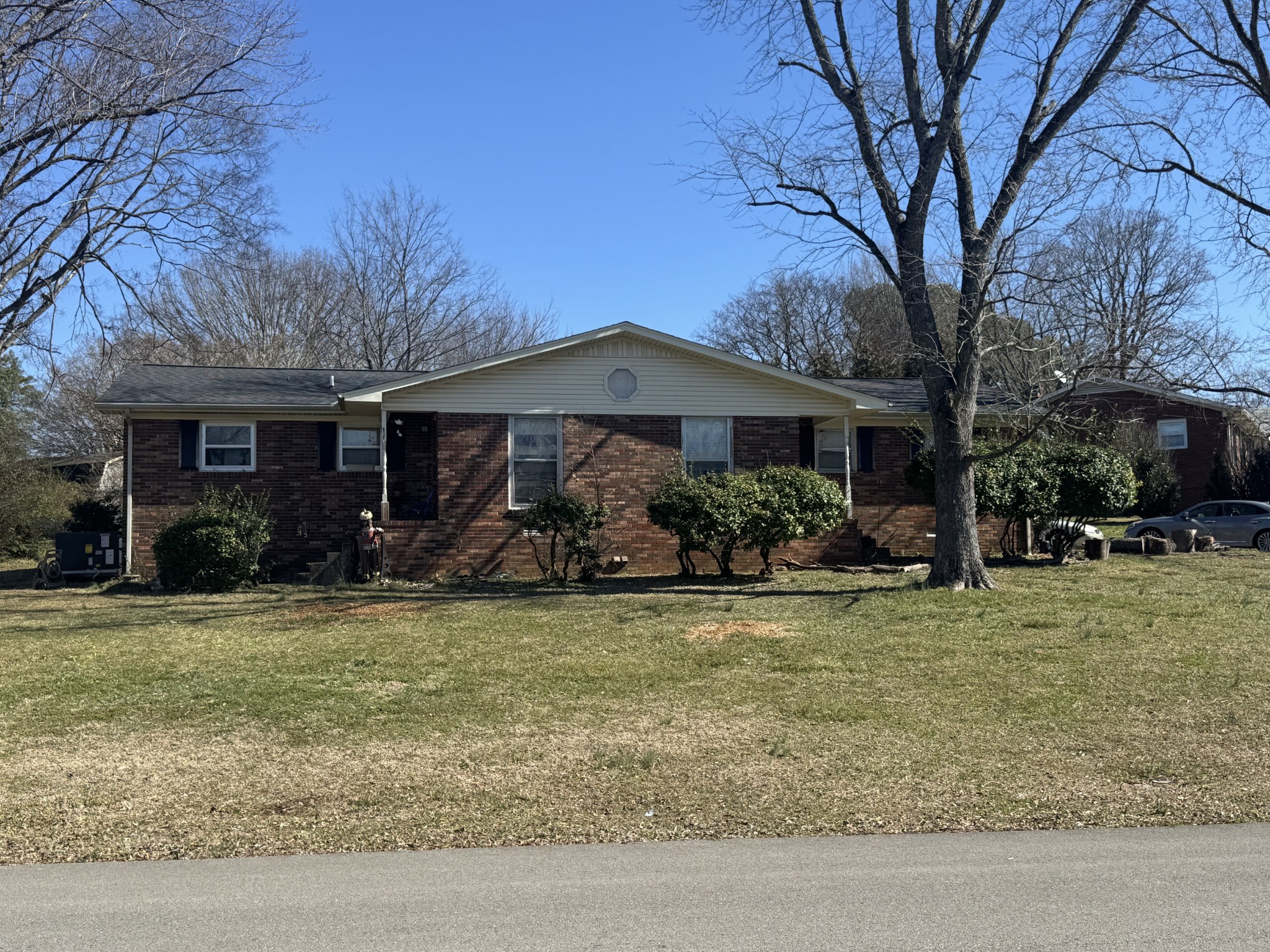 407 Winfrey Dr Property Photo 1
