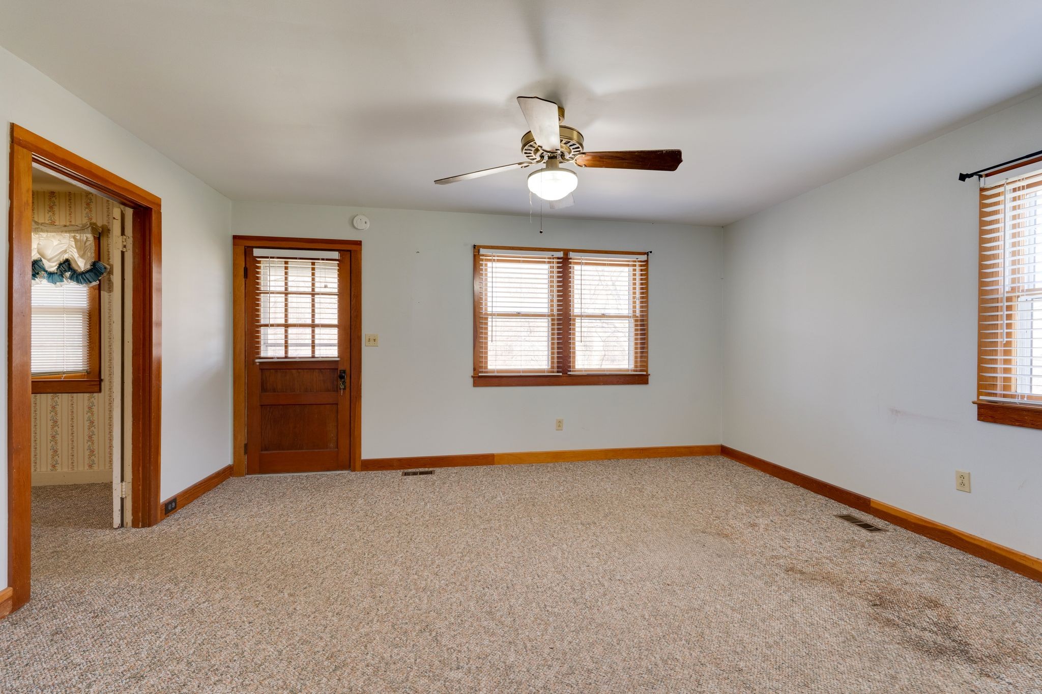 1214 Highway 70 Property Photo 9