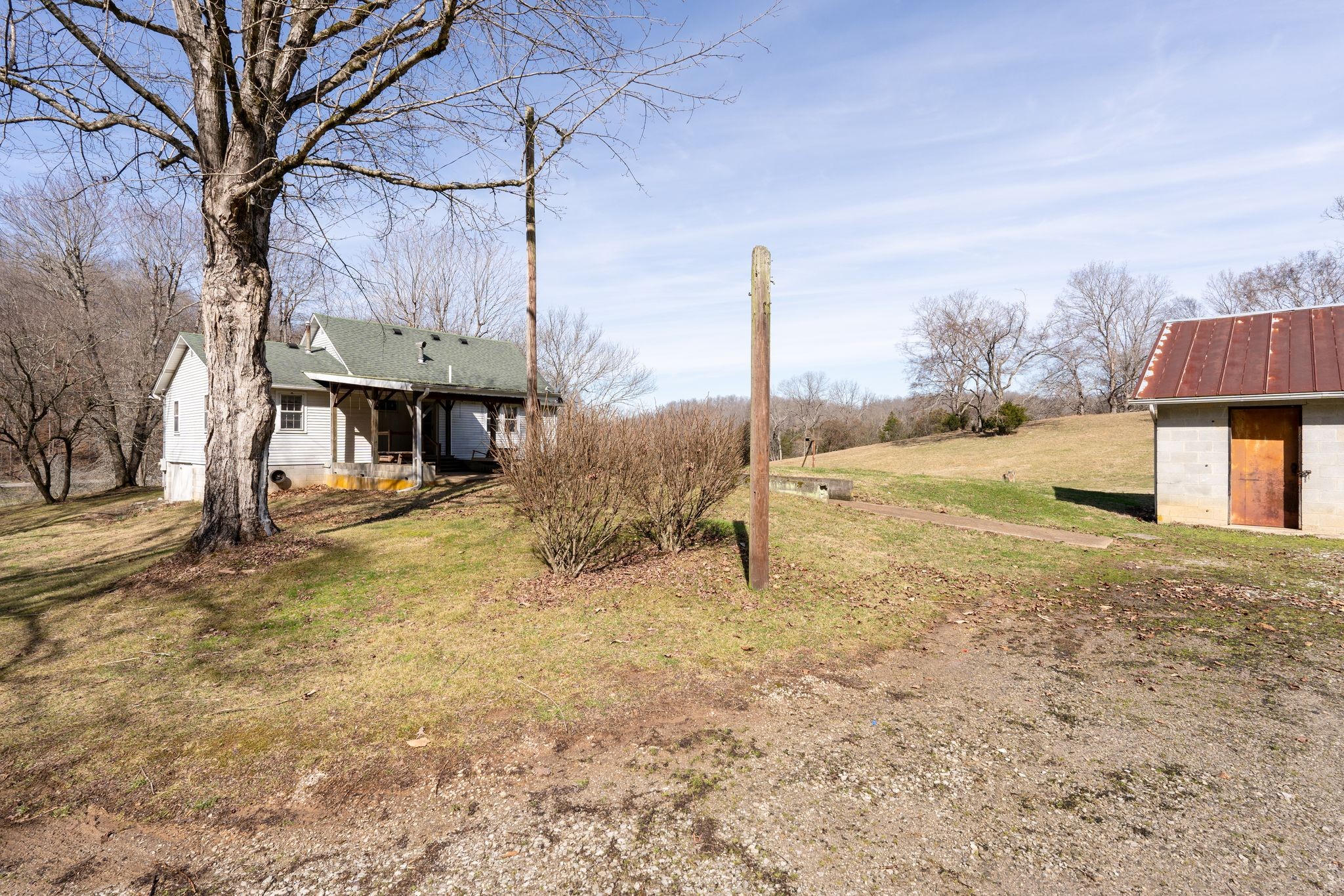 1214 Highway 70 Property Photo 23