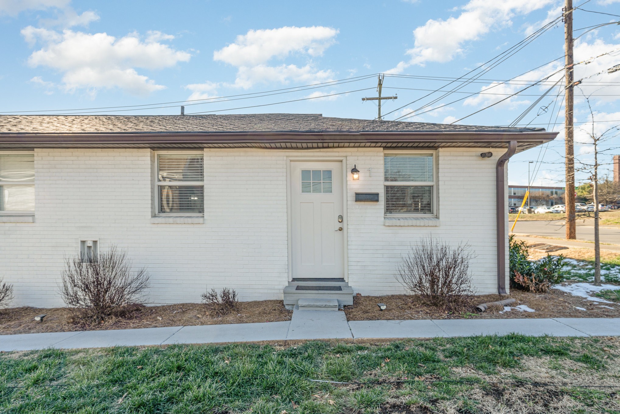 1823 Pearl St Property Photo 4
