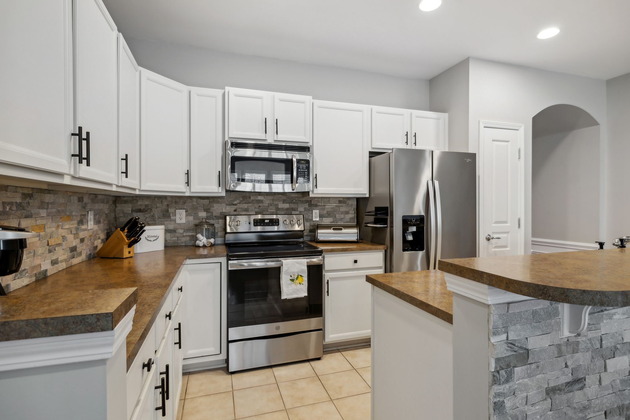 157 Old Towne Dr Property Photo 6