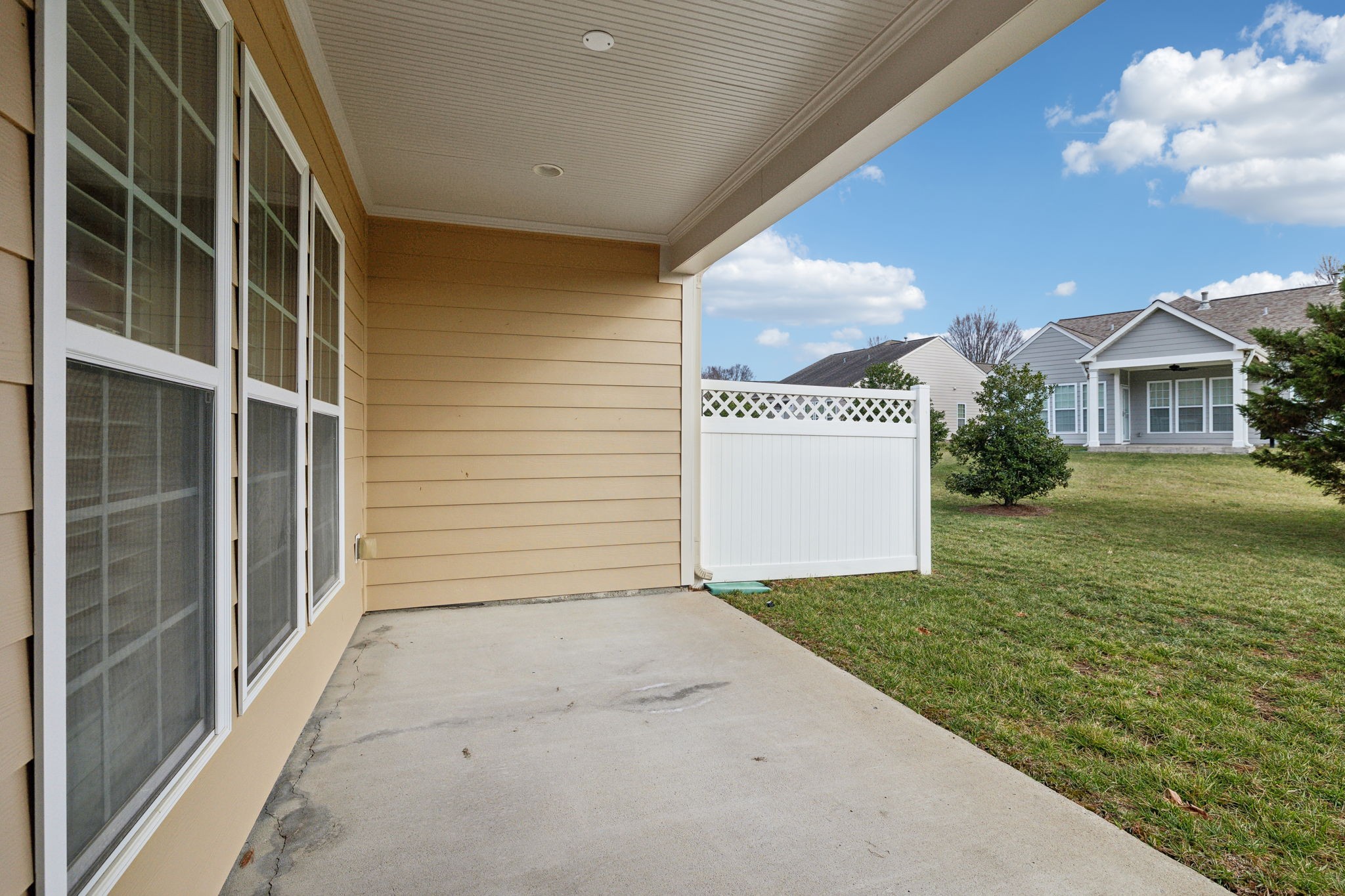 157 Old Towne Dr Property Photo 28