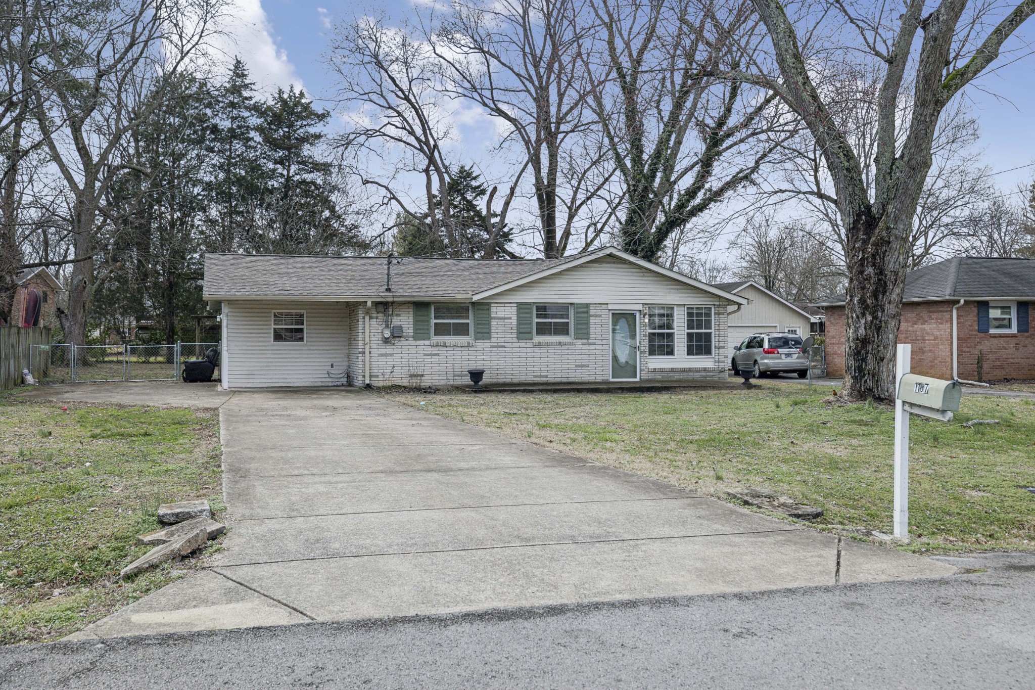 1107 Elliott Dr Property Photo 1