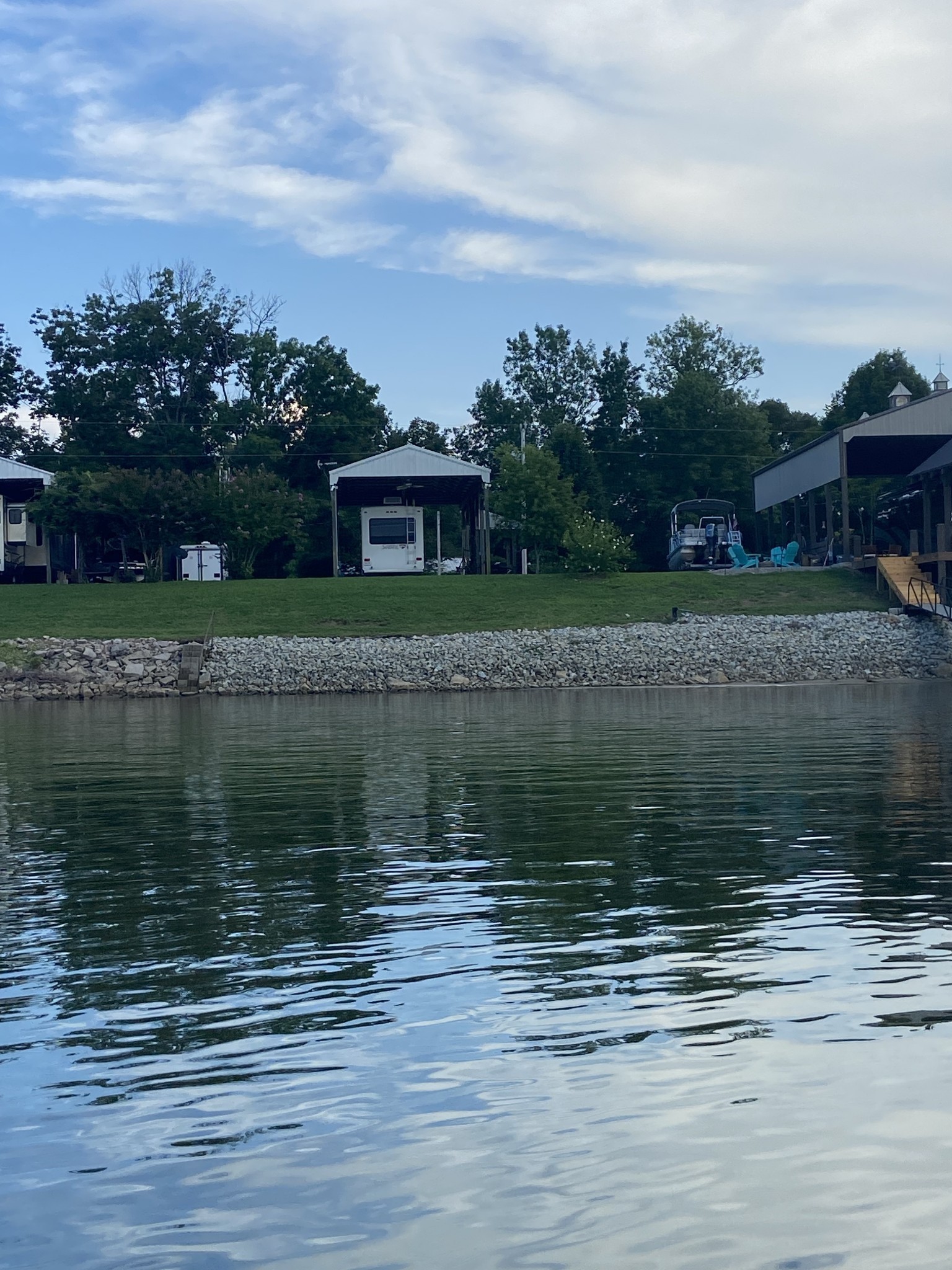 831 River Front Dr Property Photo 14