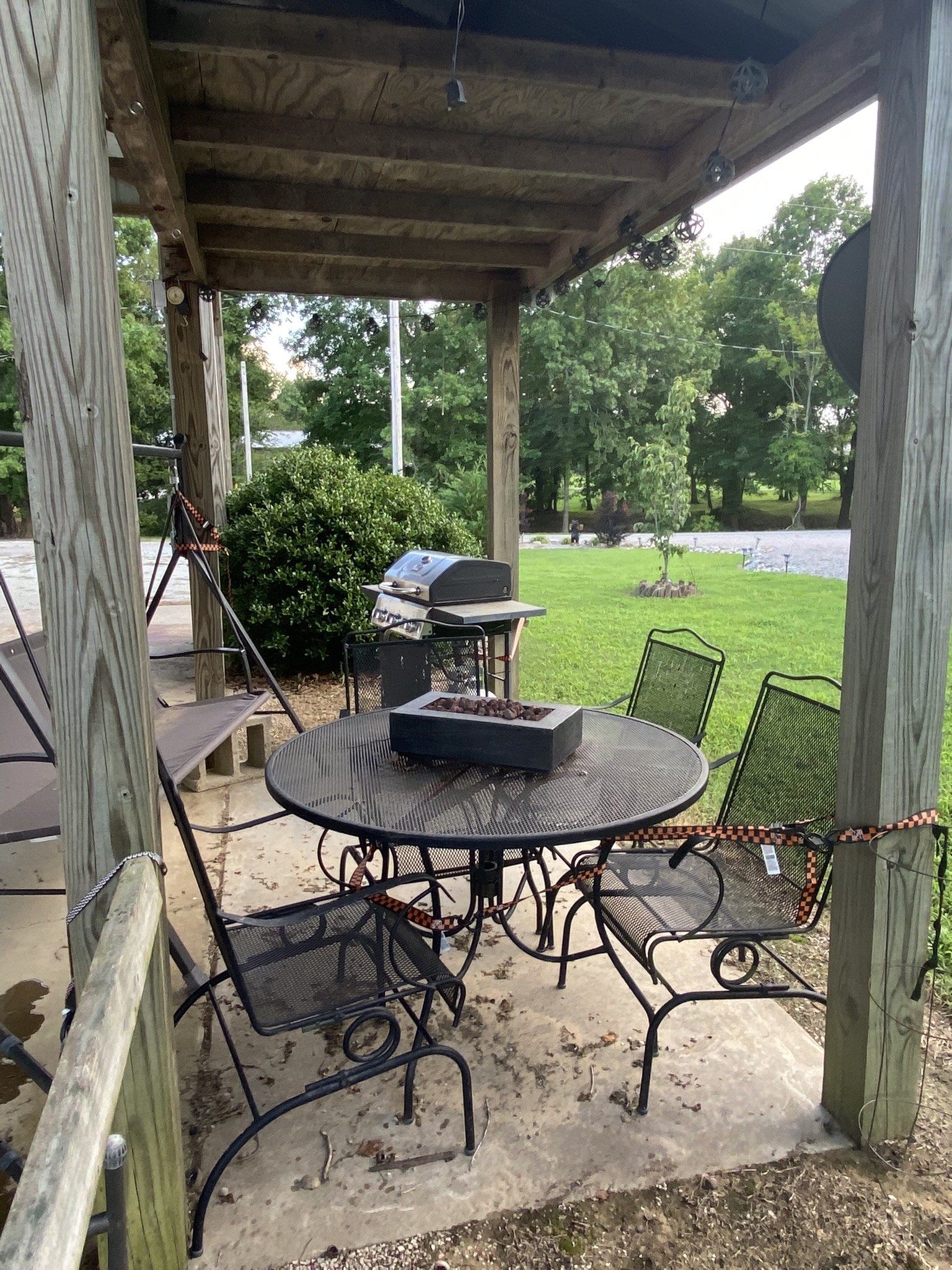 831 River Front Dr Property Photo 21