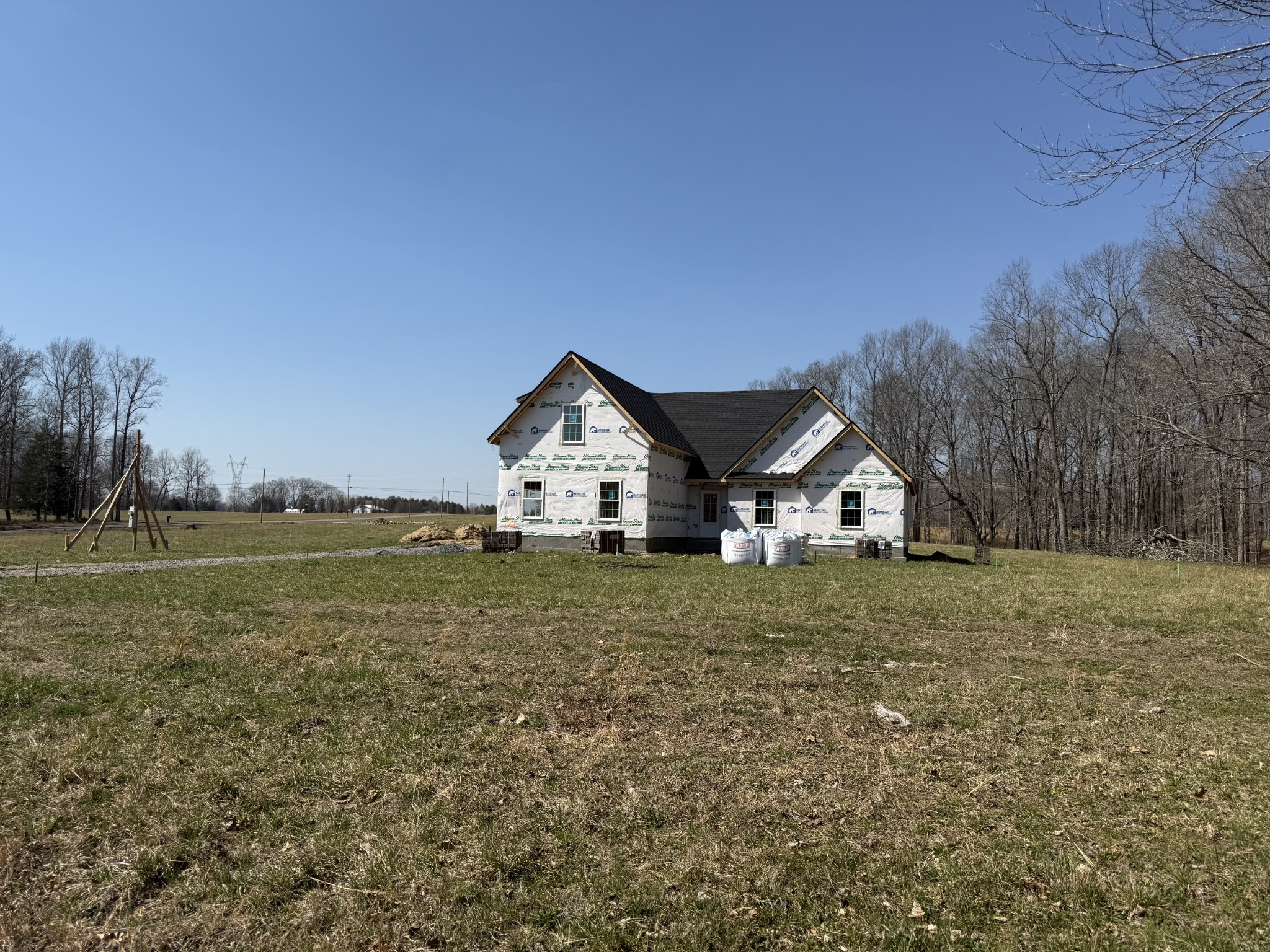 300 Dorsch Rd Property Photo 3