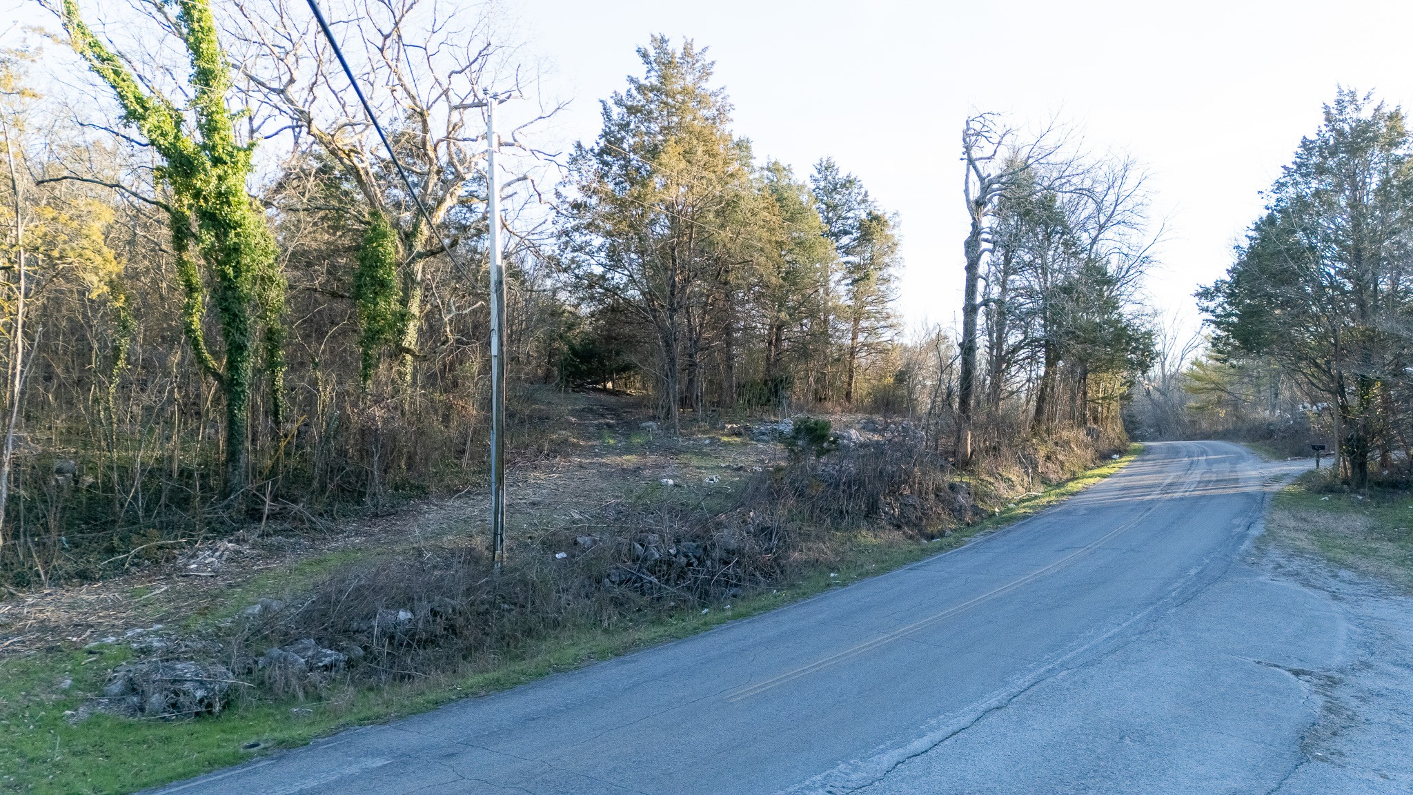 2558 Greenhaw Rd Property Photo 9