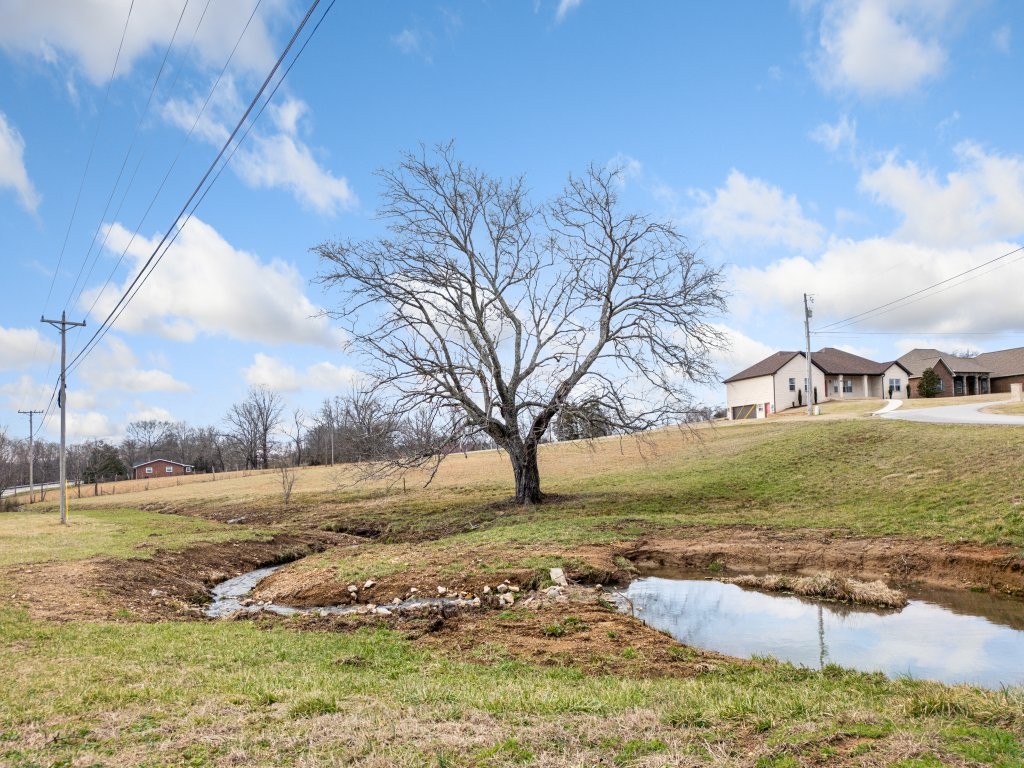 2169 Foster Cir Property Photo 5