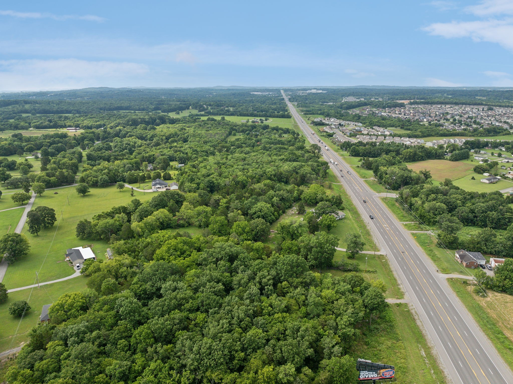 5585 Highway 109 Property Photo 5