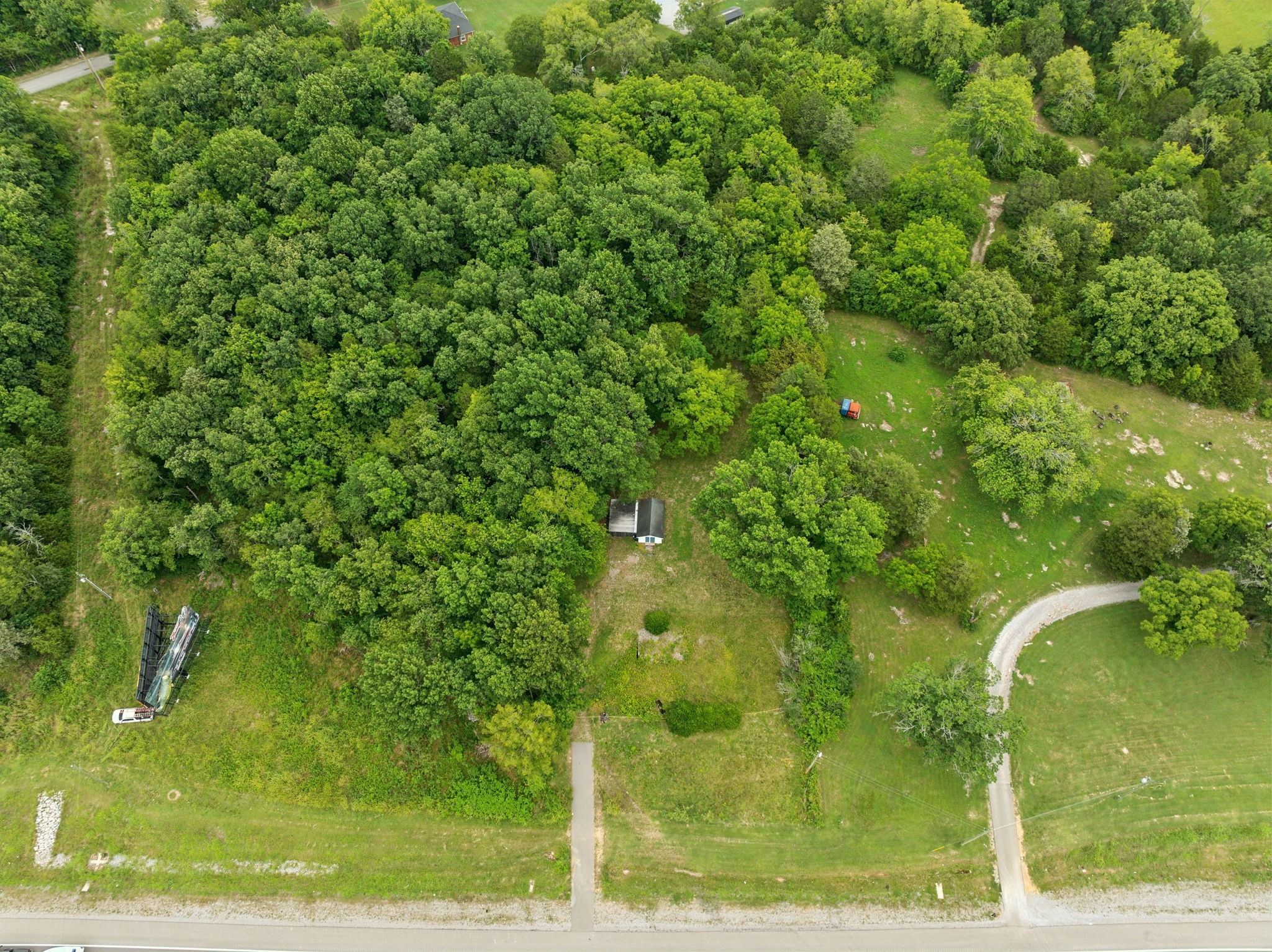 5585 Highway 109 Property Photo 12