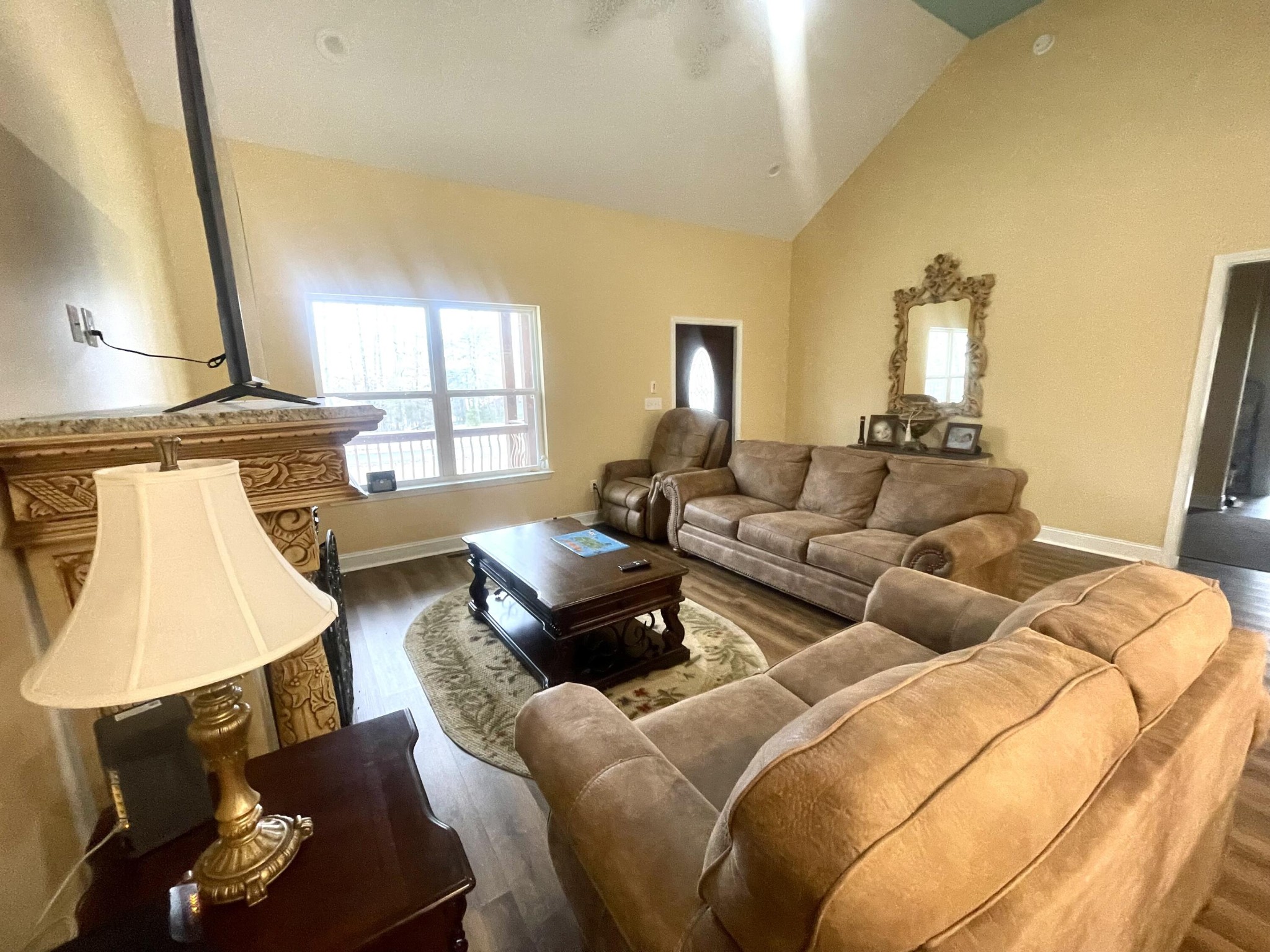 520 Gray Rock View Property Photo 9