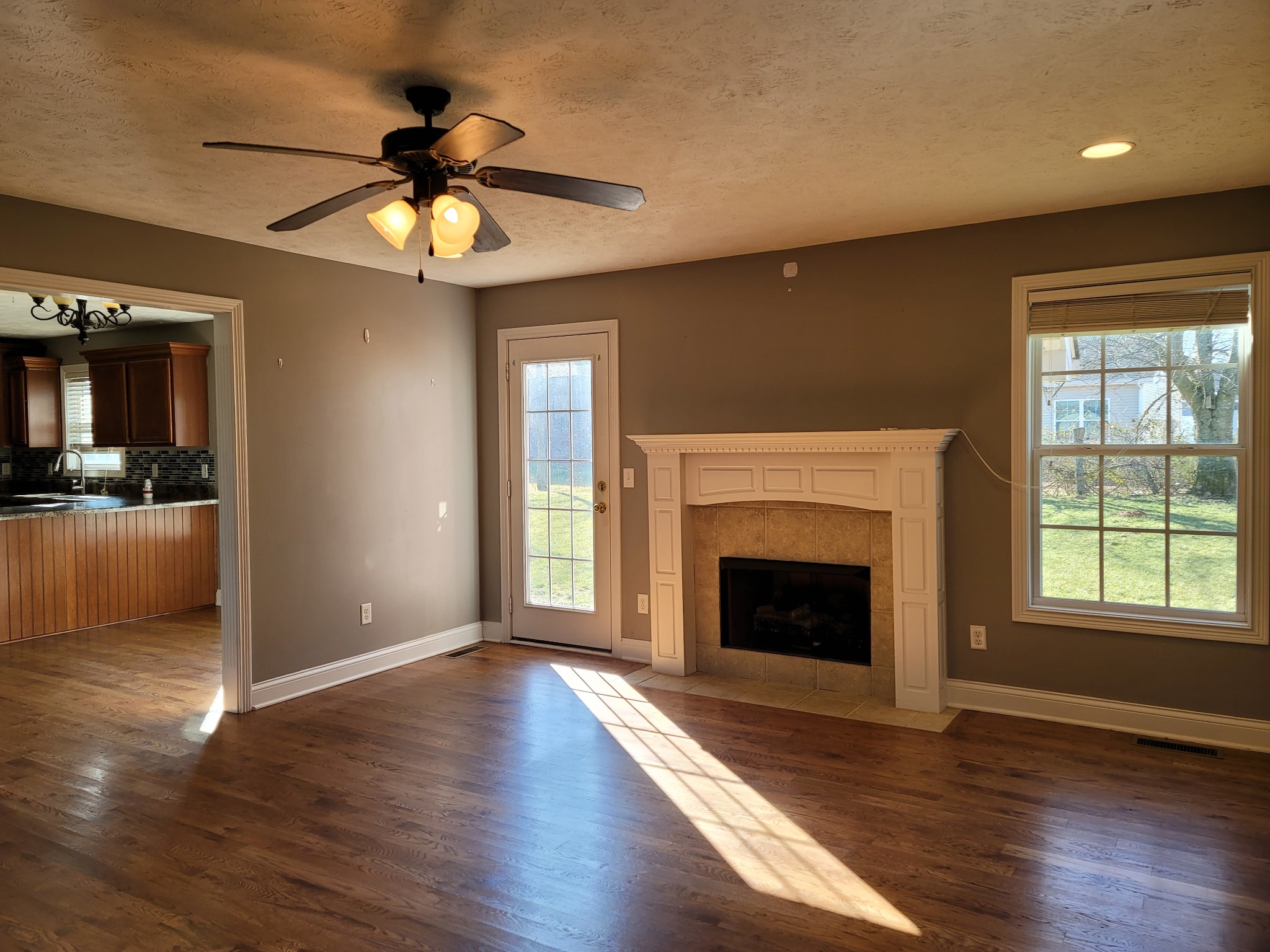 2873 Gunsmoke Trail Way Property Photo 2