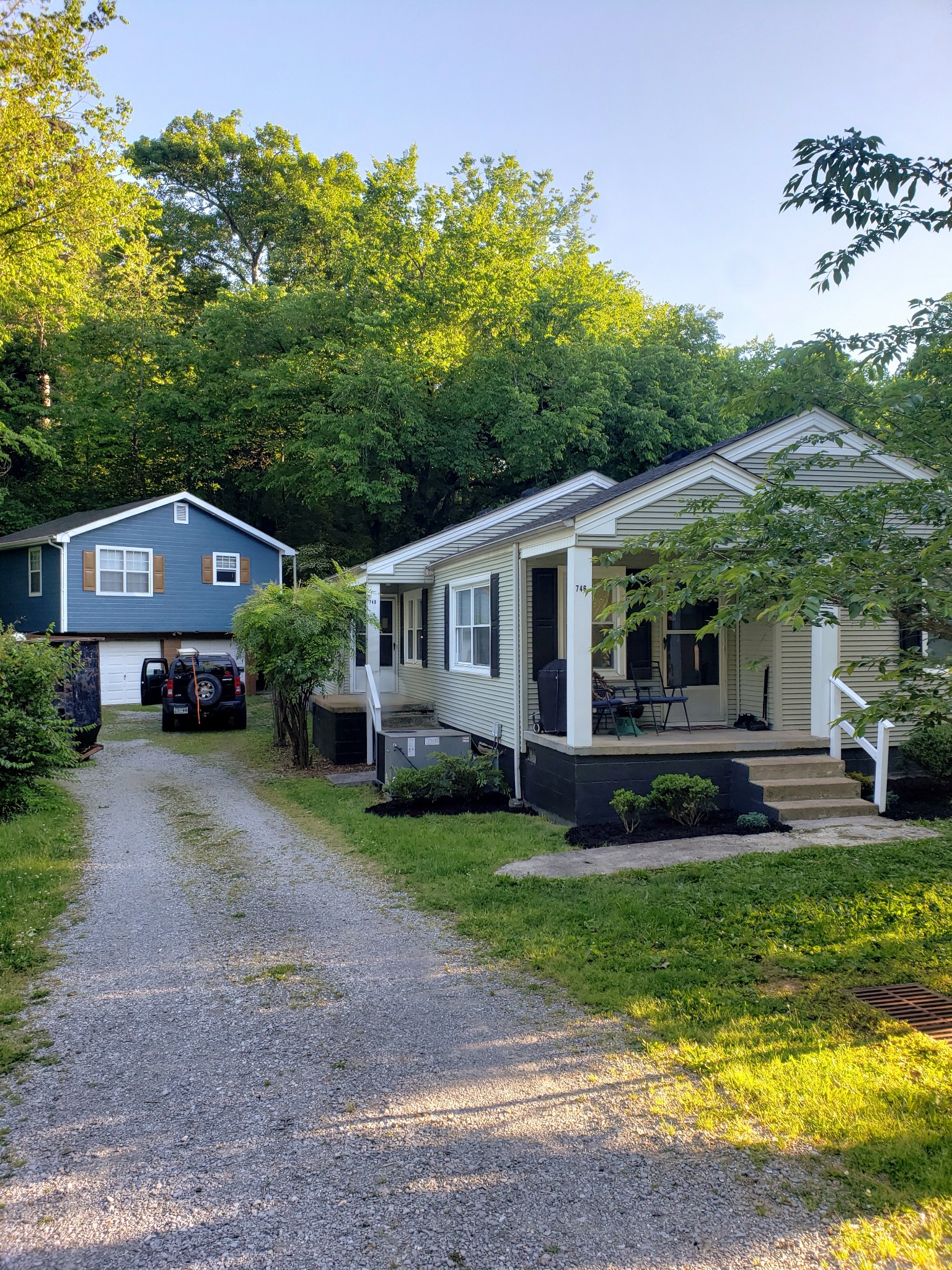 746 Curve St Property Photo