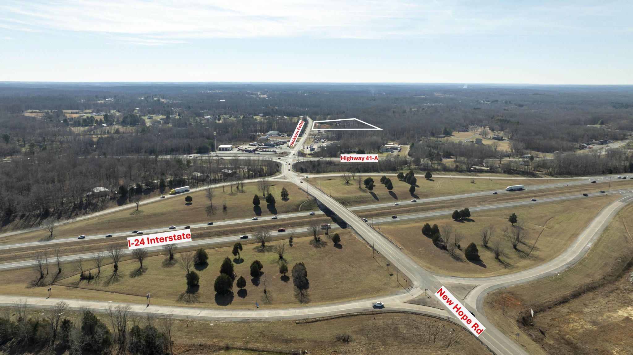 1231 Jackson Felts Rd Property Photo 4