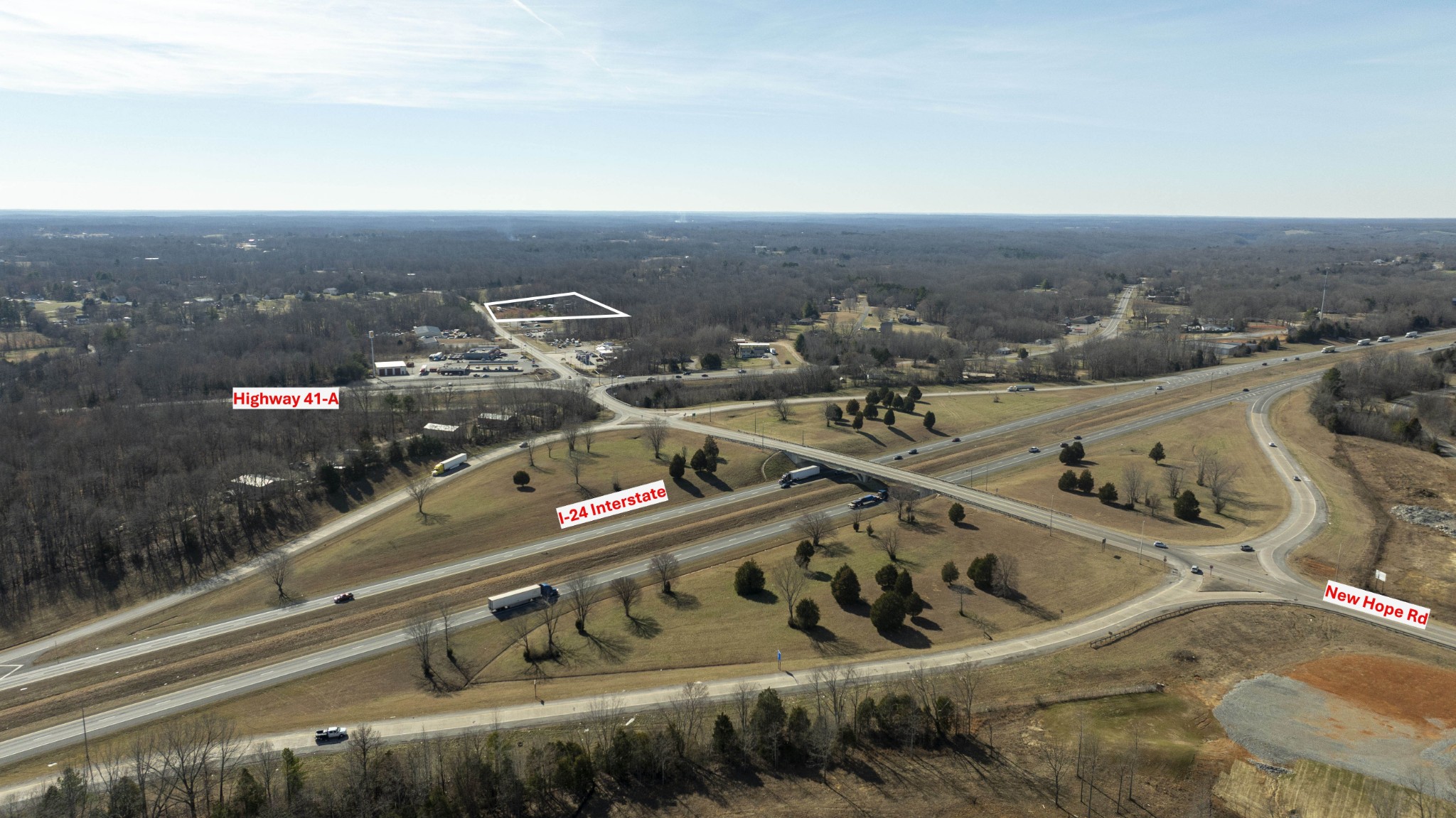 1231 Jackson Felts Rd Property Photo 5