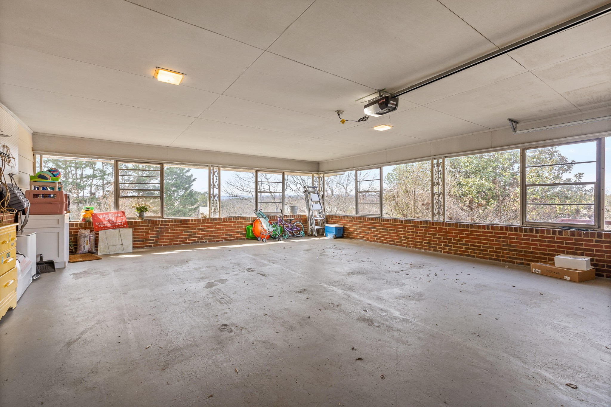 4735 Lake Hills Circle Property Photo 60