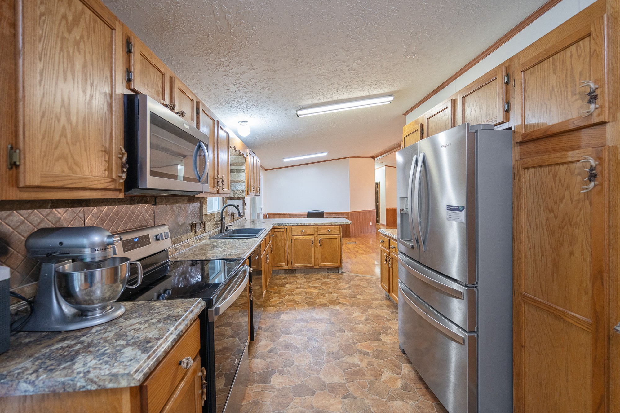 115 Pinewood Rd Property Photo 8