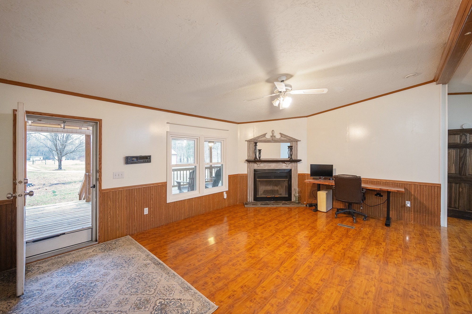 115 Pinewood Rd Property Photo 9