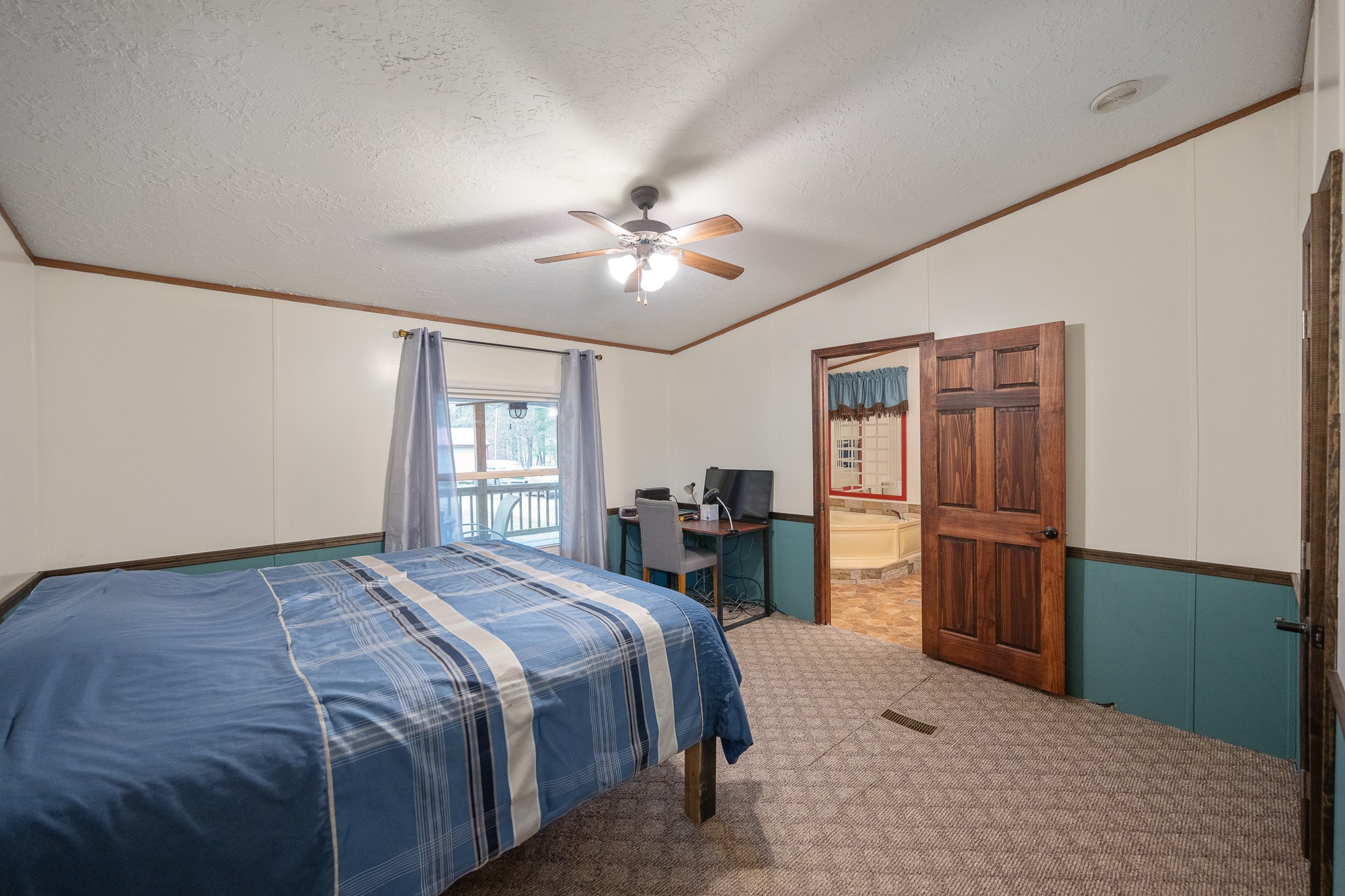 115 Pinewood Rd Property Photo 16