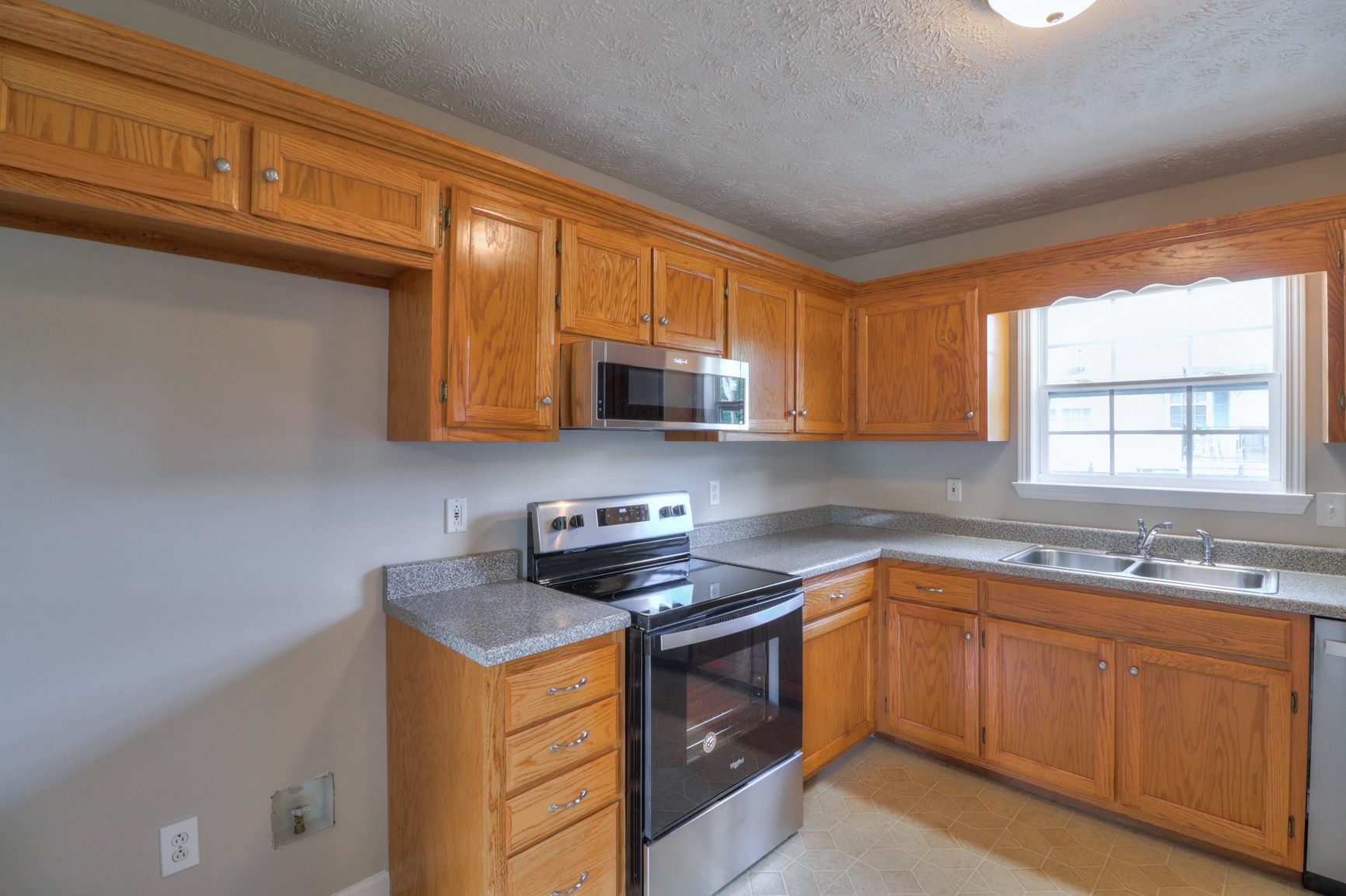 117 Kingwood Avenue Property Photo 6