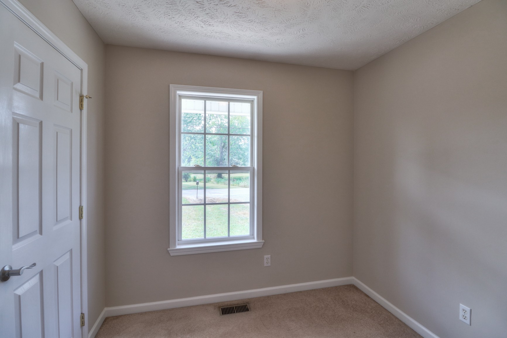 117 Kingwood Avenue Property Photo 8