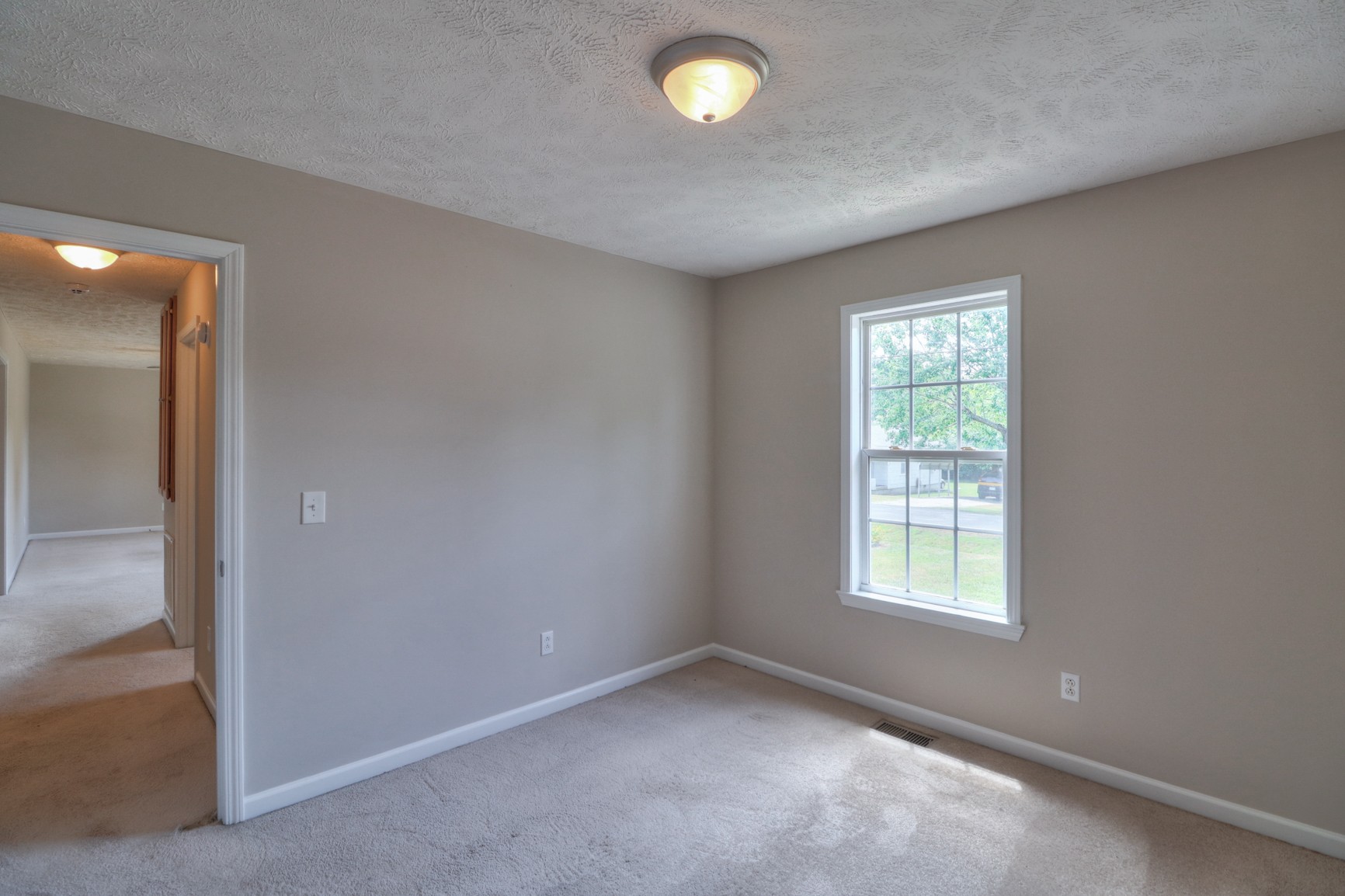 117 Kingwood Avenue Property Photo 11