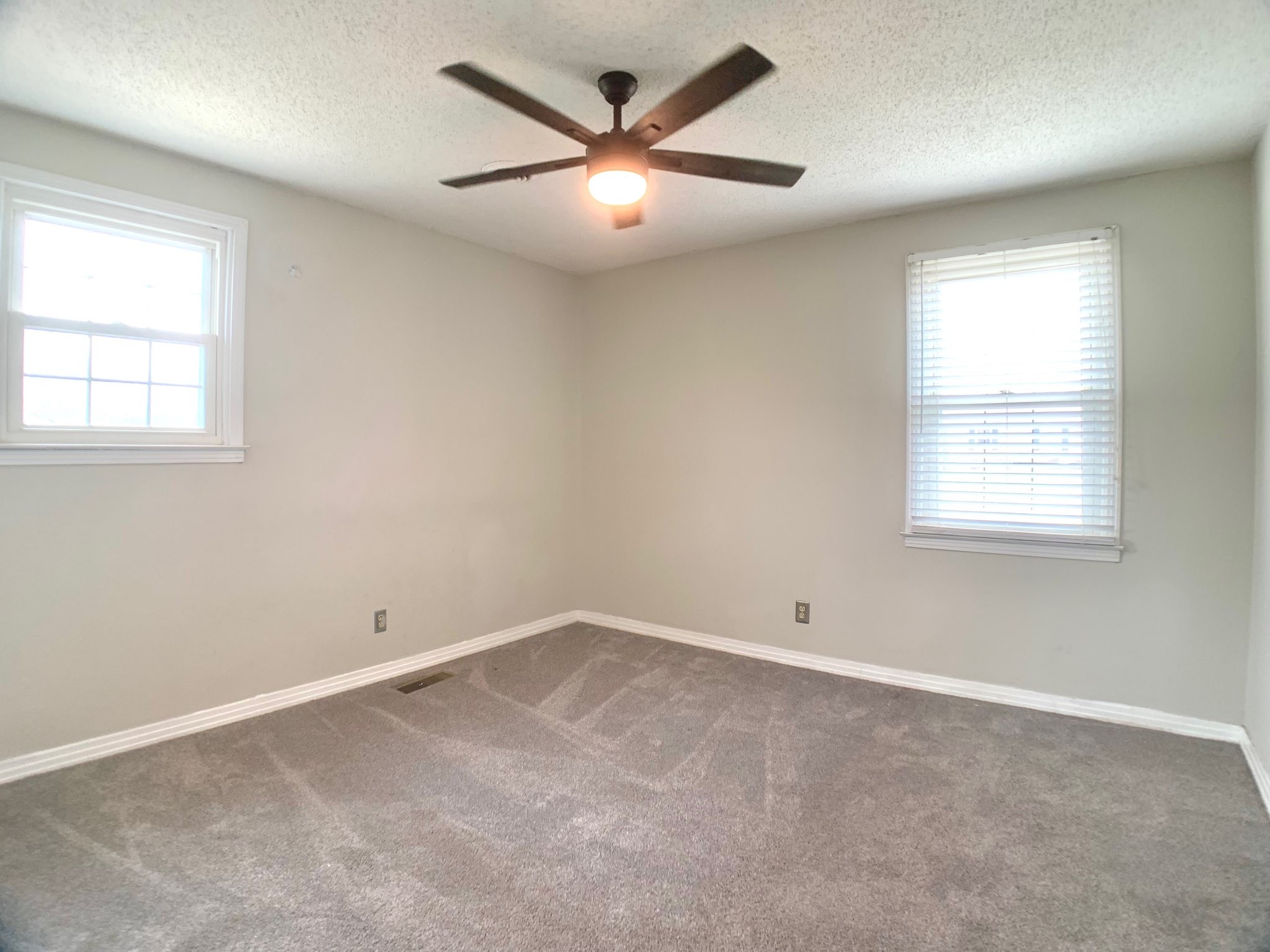 2707 Dove Ct Property Photo 14