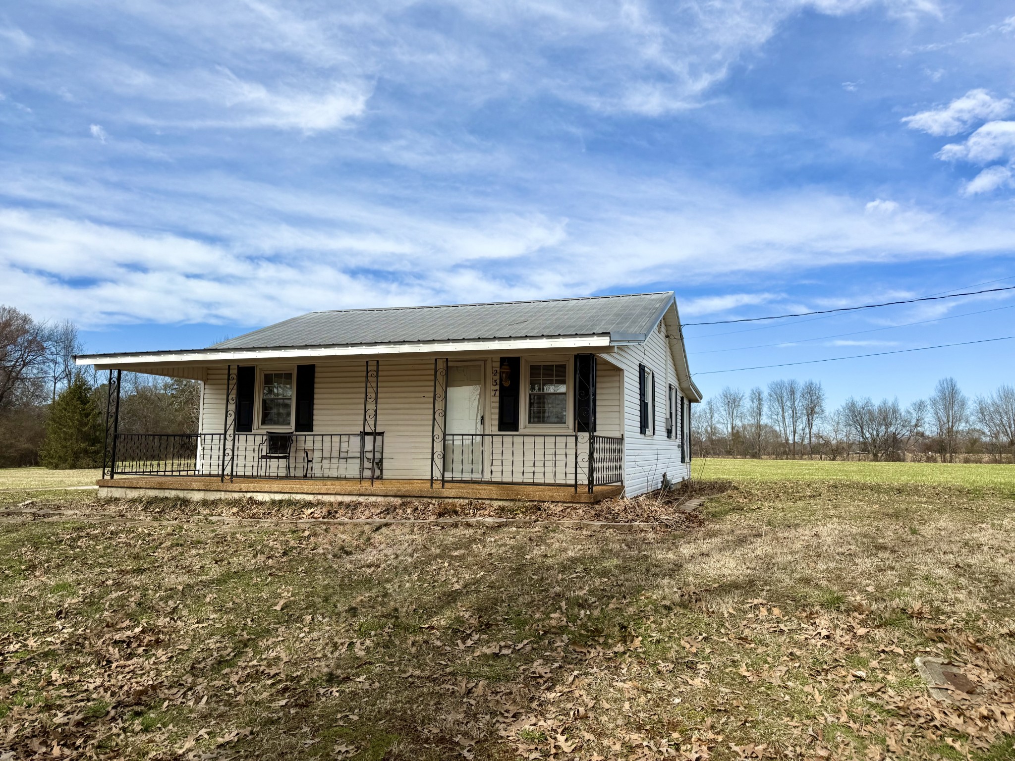 237 County Farm Rd Property Photo