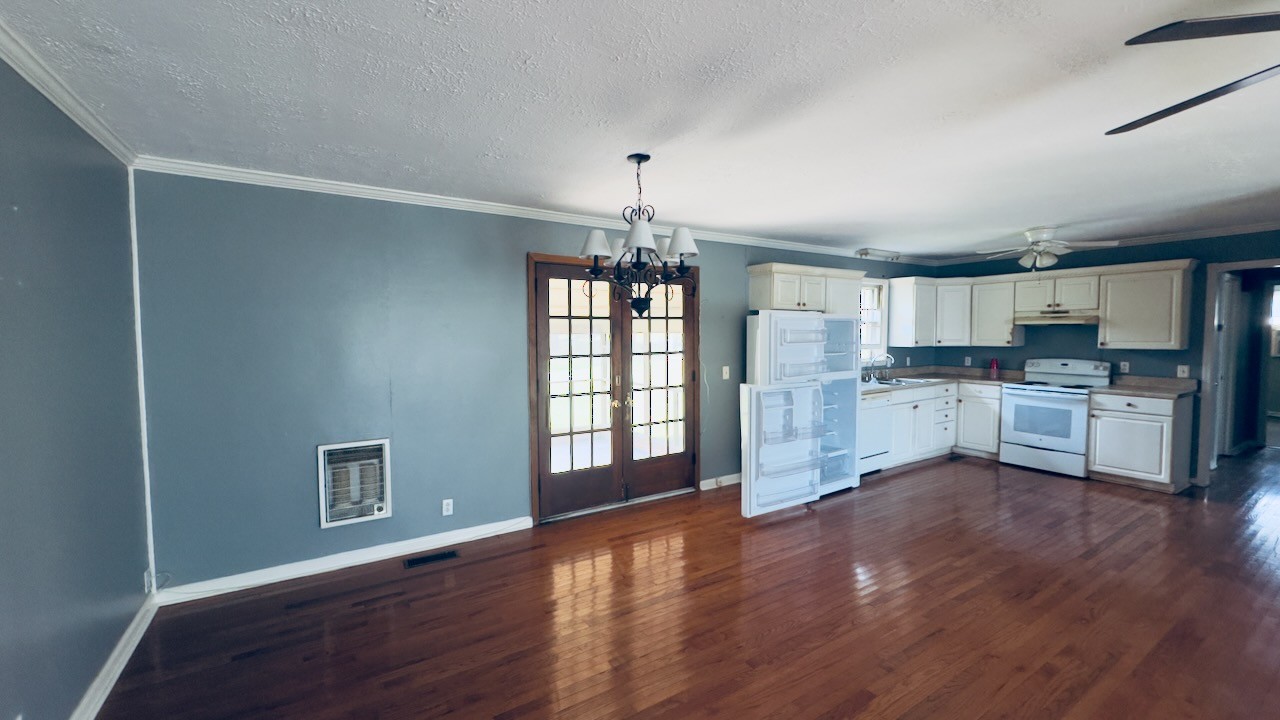 4756 Murfreesboro Rd Property Photo 5