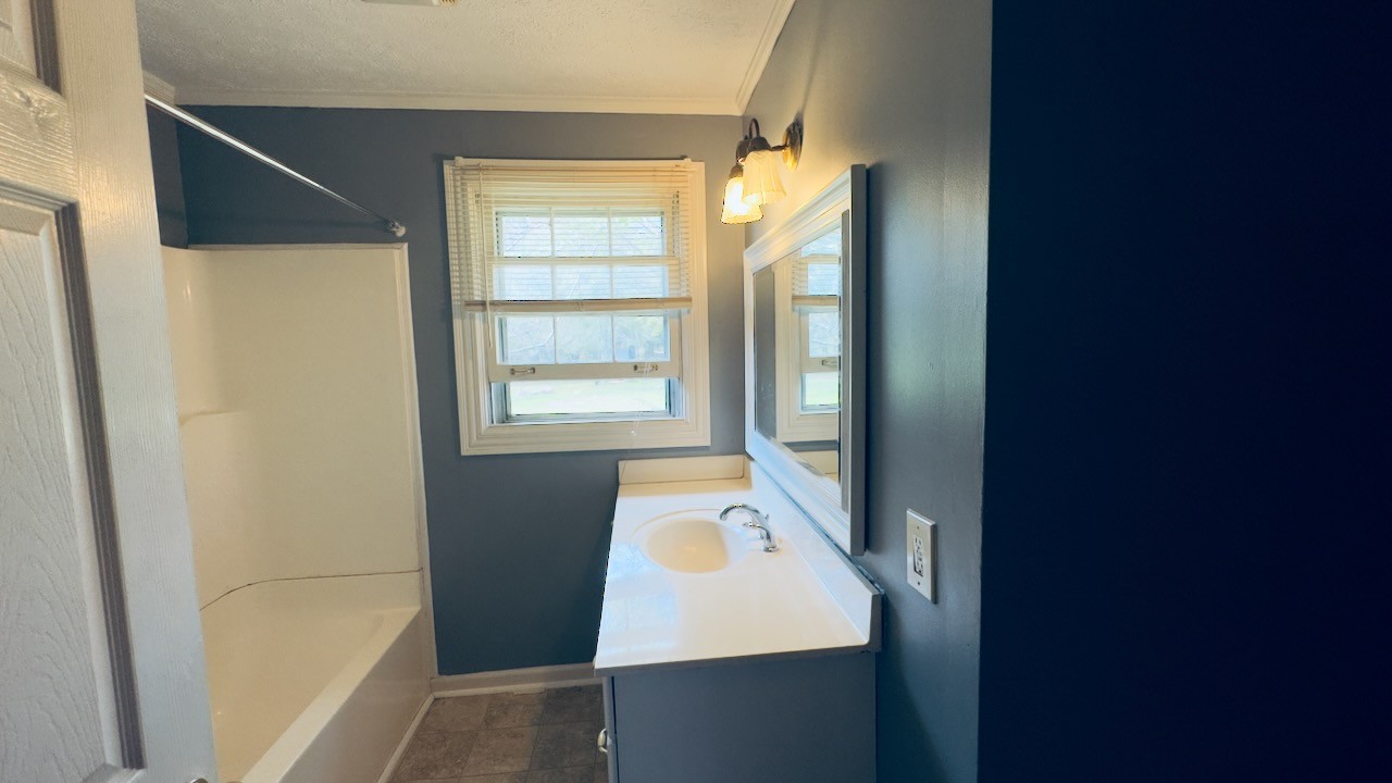 4756 Murfreesboro Rd Property Photo 6