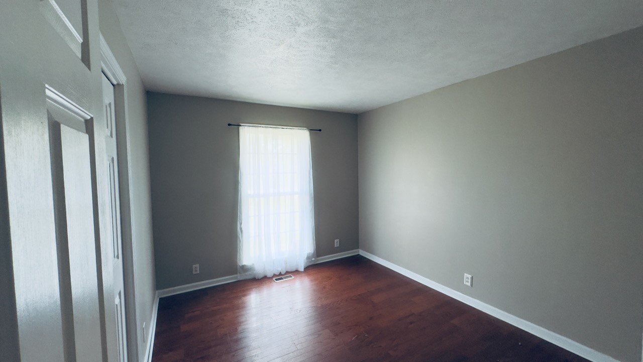 4756 Murfreesboro Rd Property Photo 7