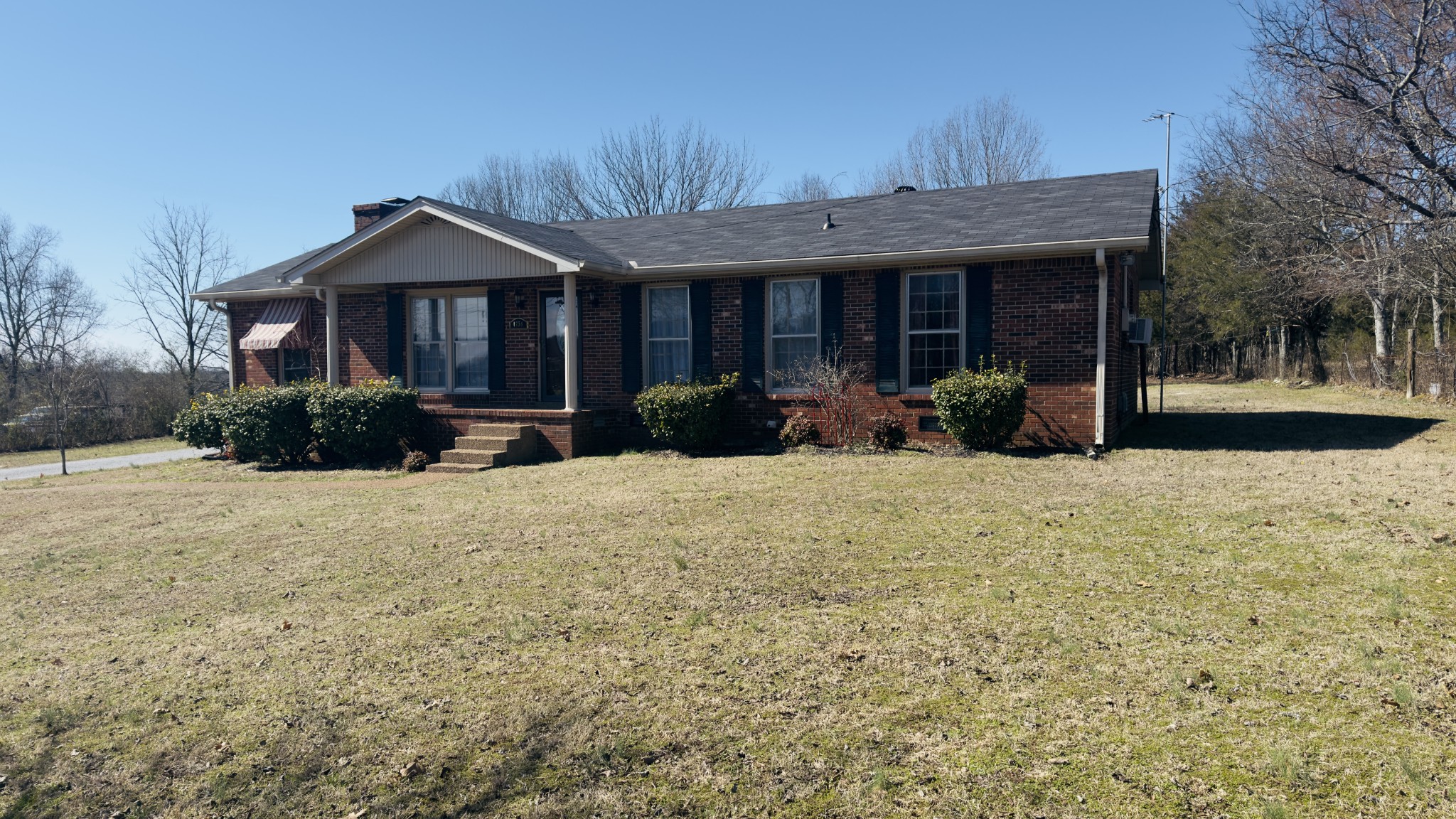 4756 Murfreesboro Rd Property Photo 1
