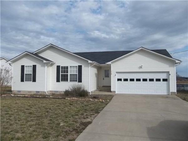 713 Shetland Dr Property Photo 1
