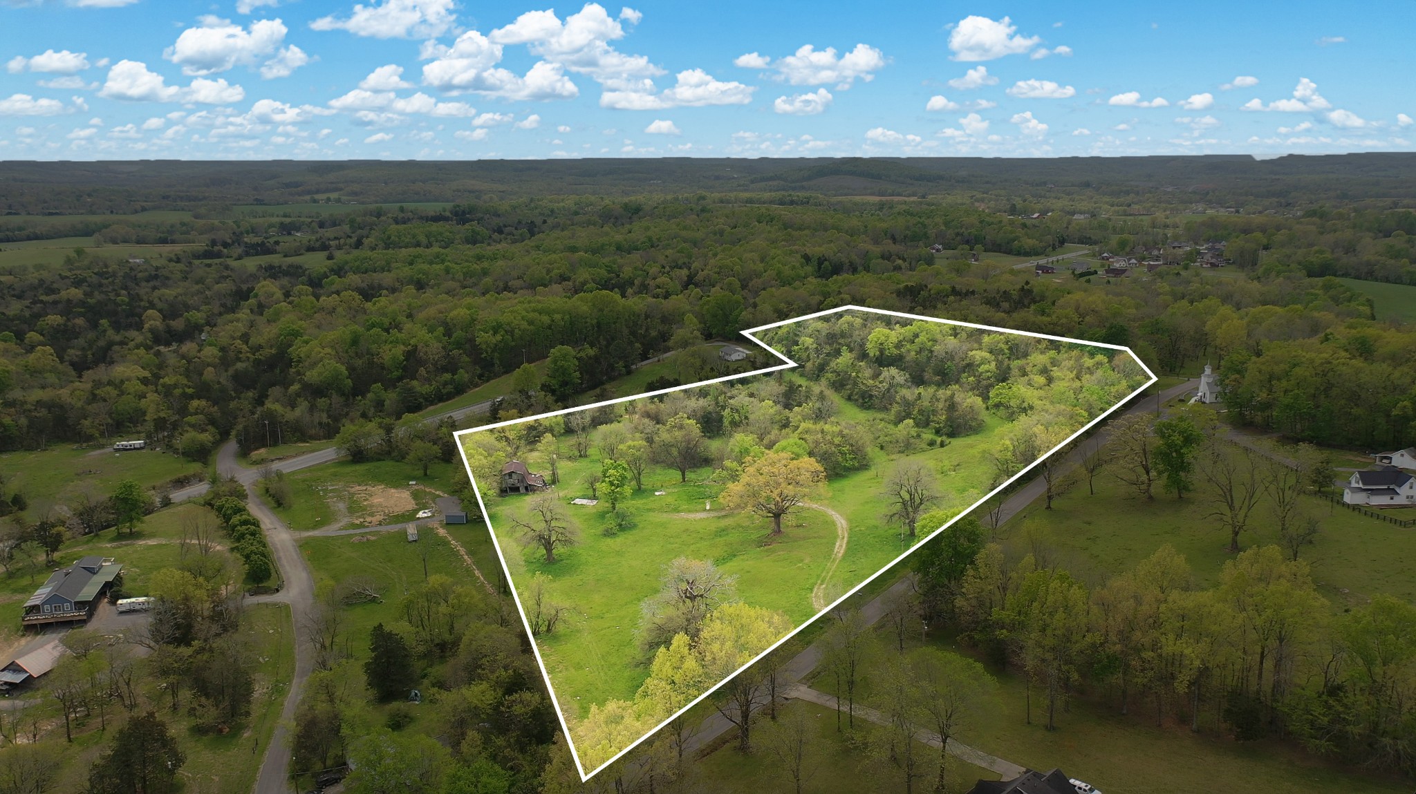 320 Mount Olivet Rd Property Photo 1