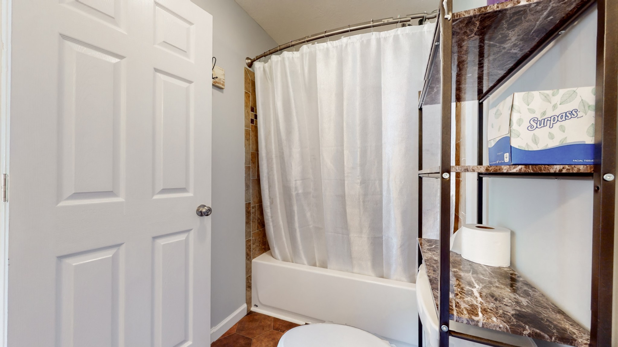 1504 Potter Dr Property Photo 27