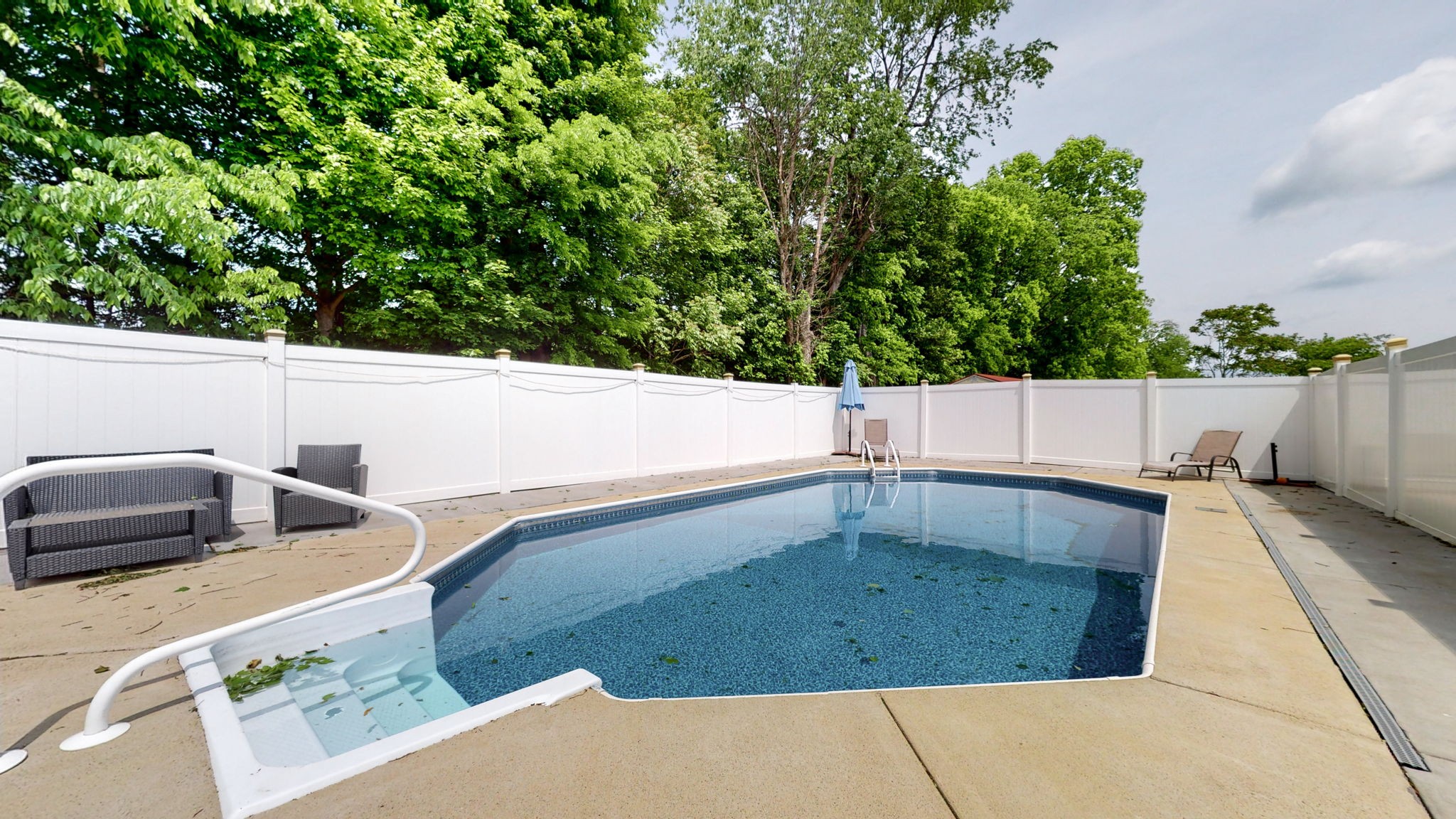 1504 Potter Dr Property Photo 30