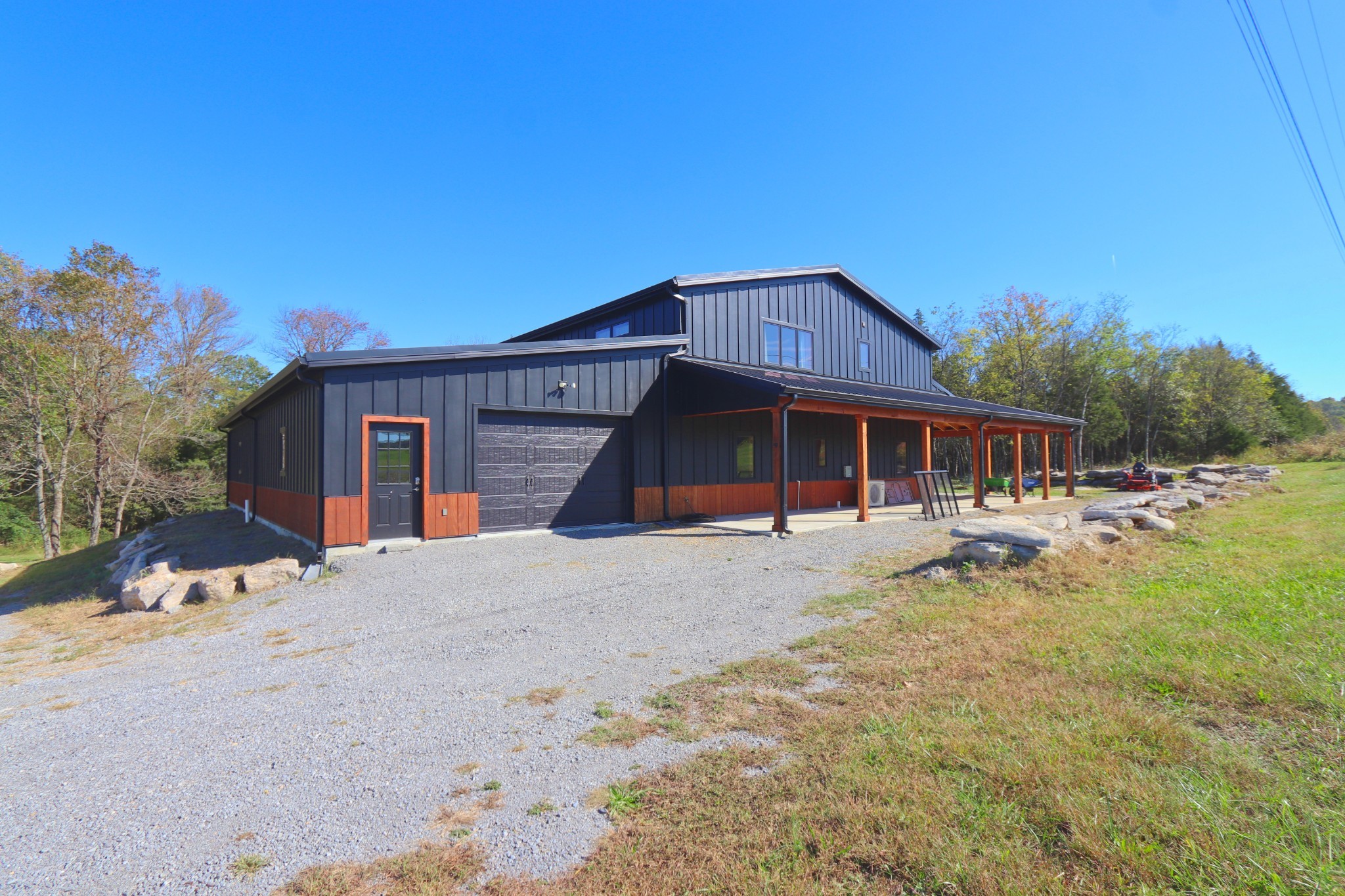 1155 Sugar Flat Rd Property Photo
