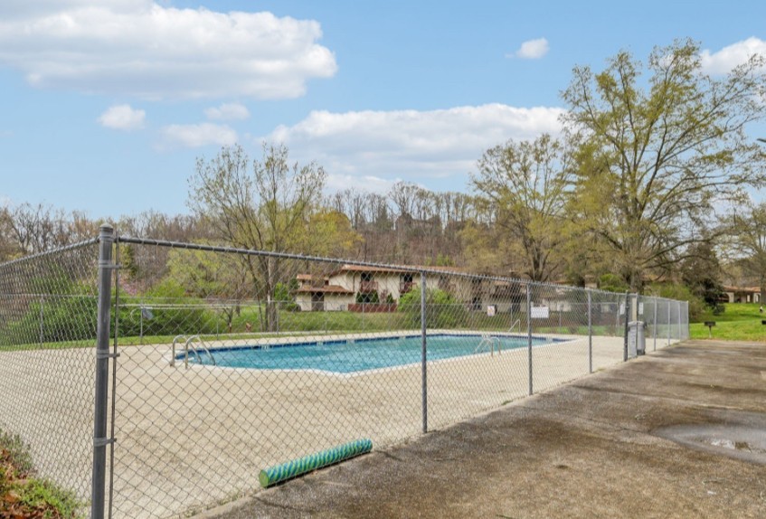 210 Old Hickory Blvd Property Photo 16