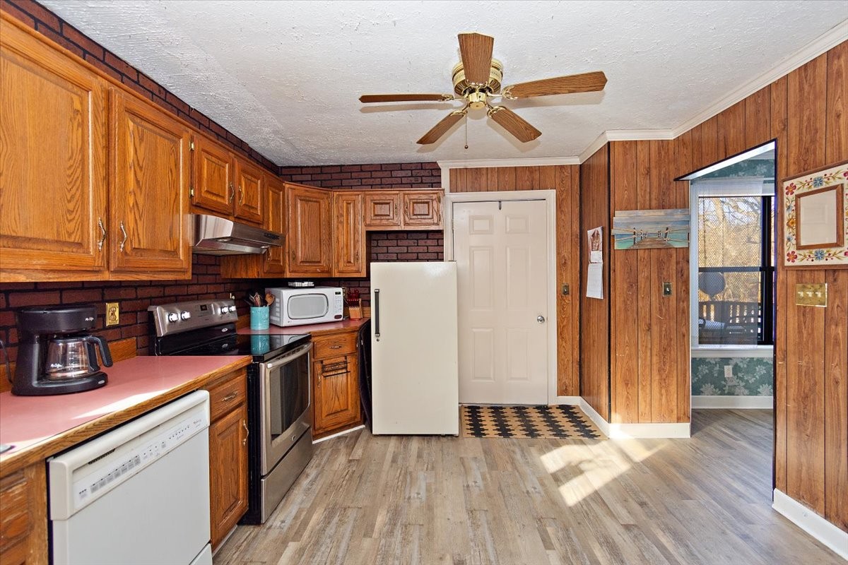 145 Crenshaw Rd Property Photo 18